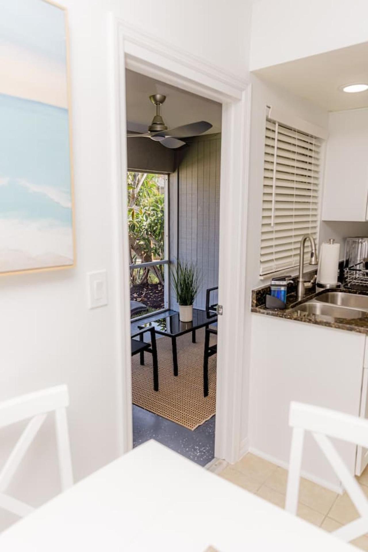Coastal House Walking Distance To Holiday home Naples