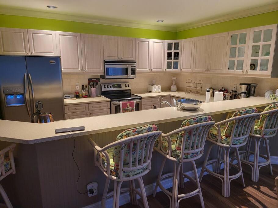 Vanderbilt 3br/3ba Naples