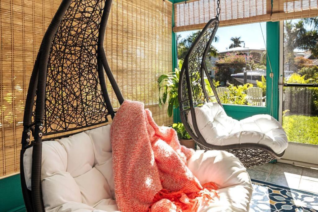 Holiday home Waterfront Just Minutes To Beaches *