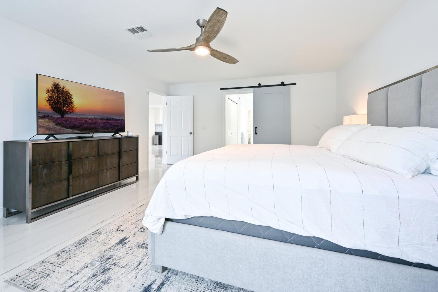 Spacious+cozy Home, Near The Beach, Heated Pool. *