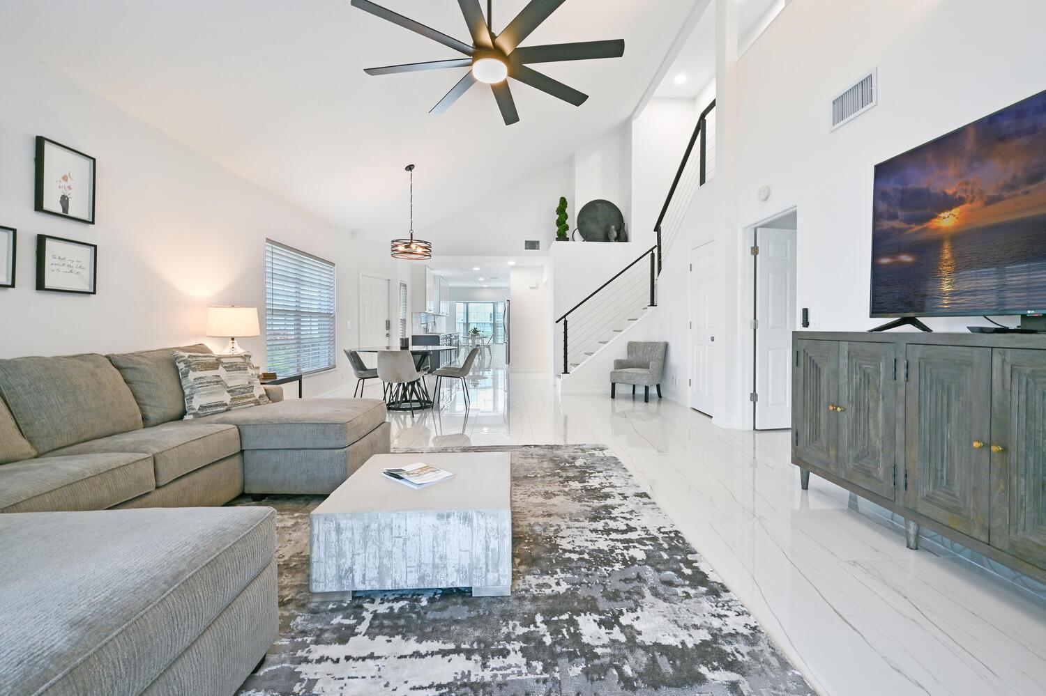 Spacious+cozy Home, Near The Beach, Heated Pool. Villa Naples