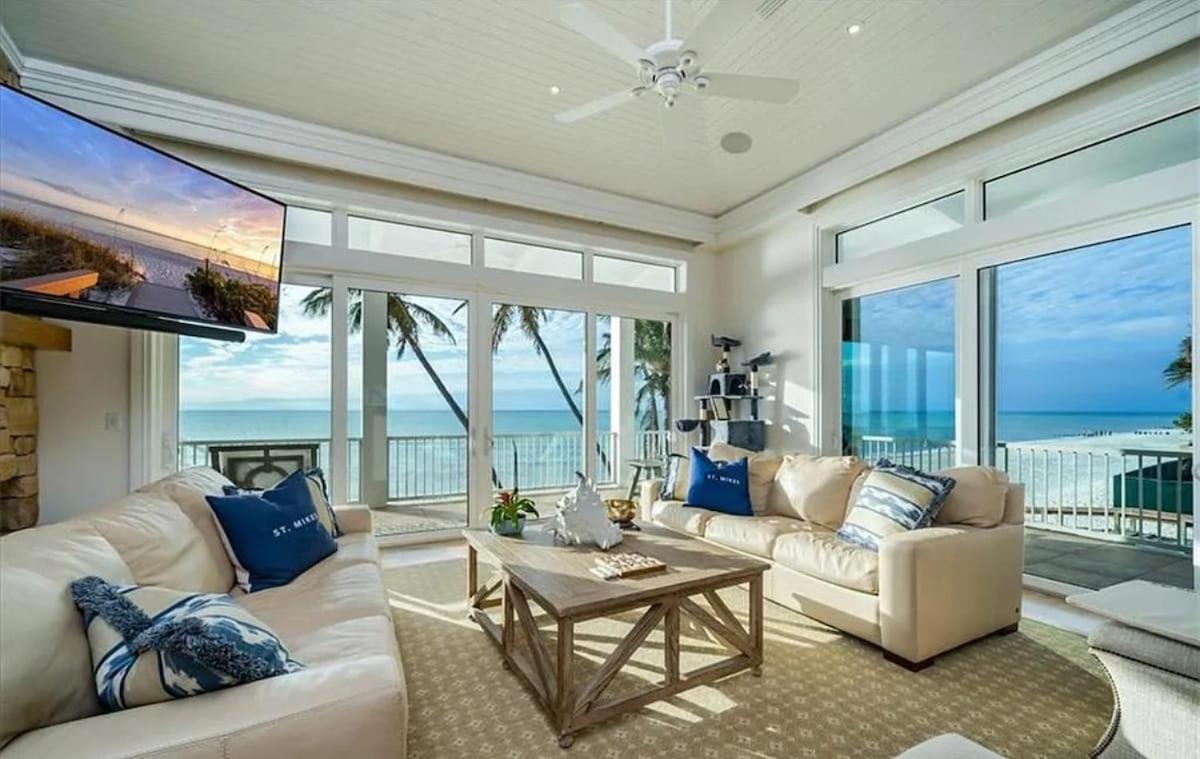 Private Oceanfront Mansion In Luxury Villa