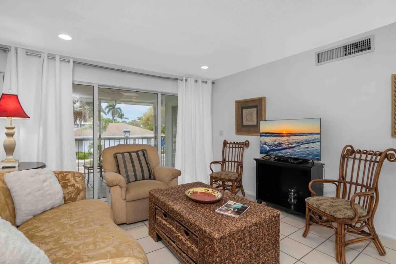 Apartment Coastal Paradise *