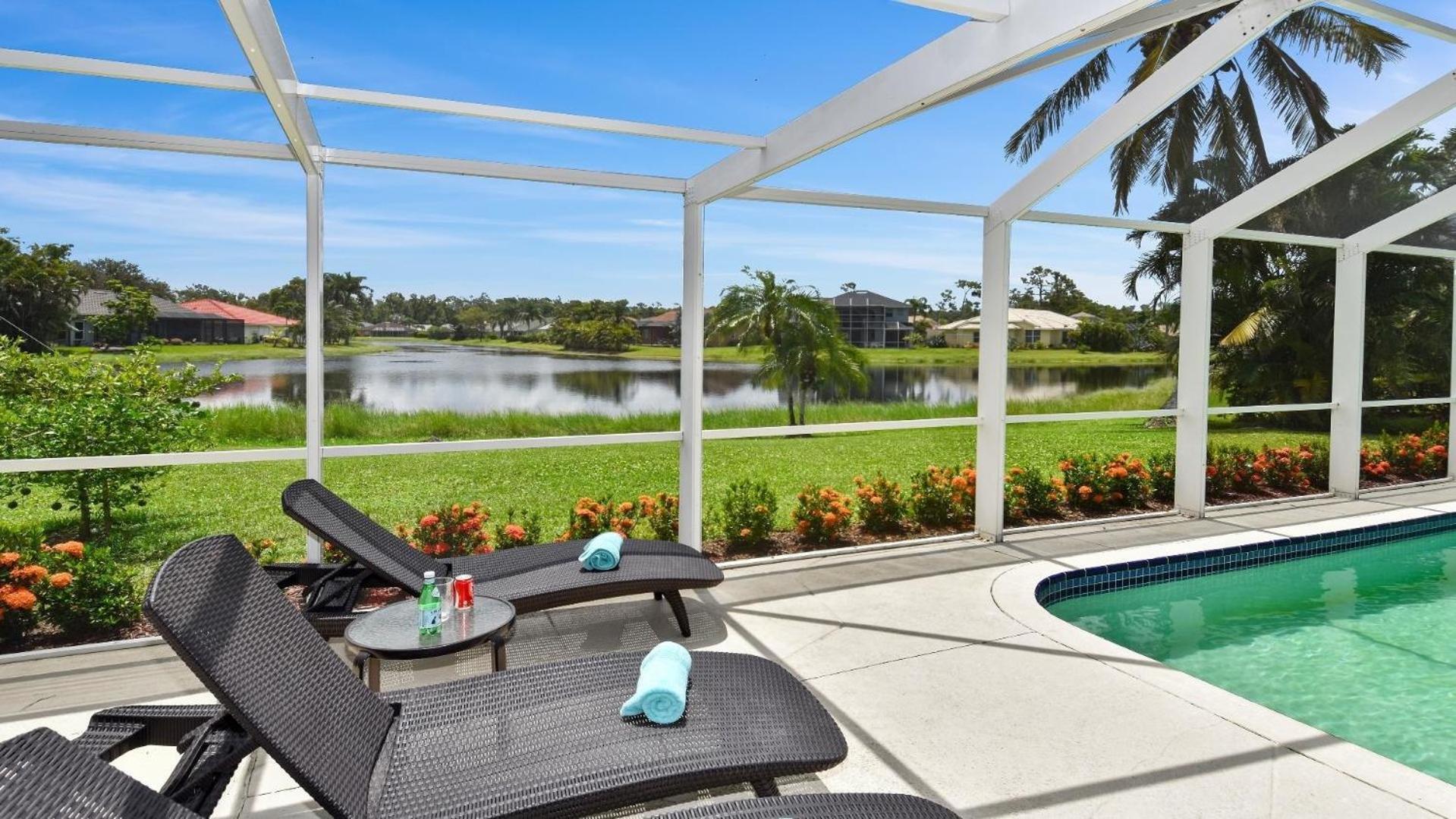 Mit Privatpool Fuer 8 Personen Ca 183 Qm In Naples, Florida Southwest Florida Holiday home Naples