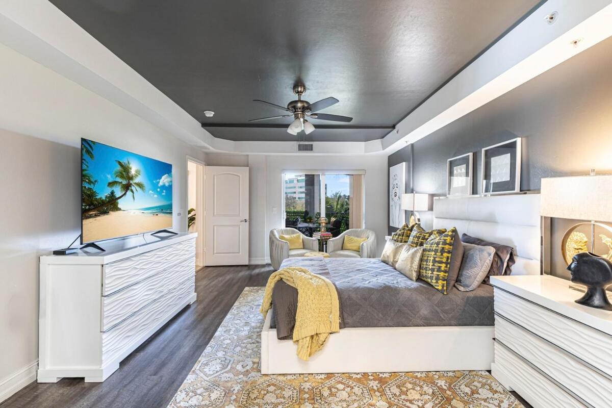 Luxury Penthouse Near Apartment