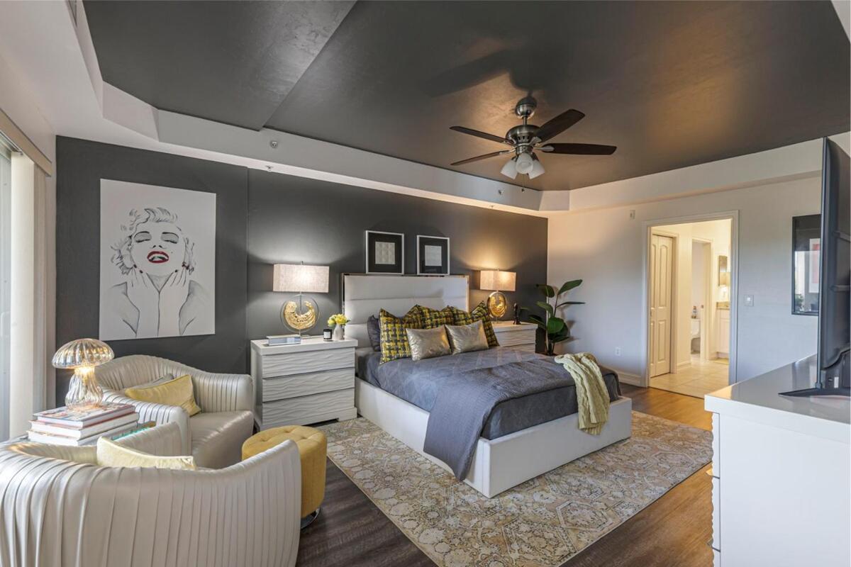 Apartment Luxury Penthouse Near