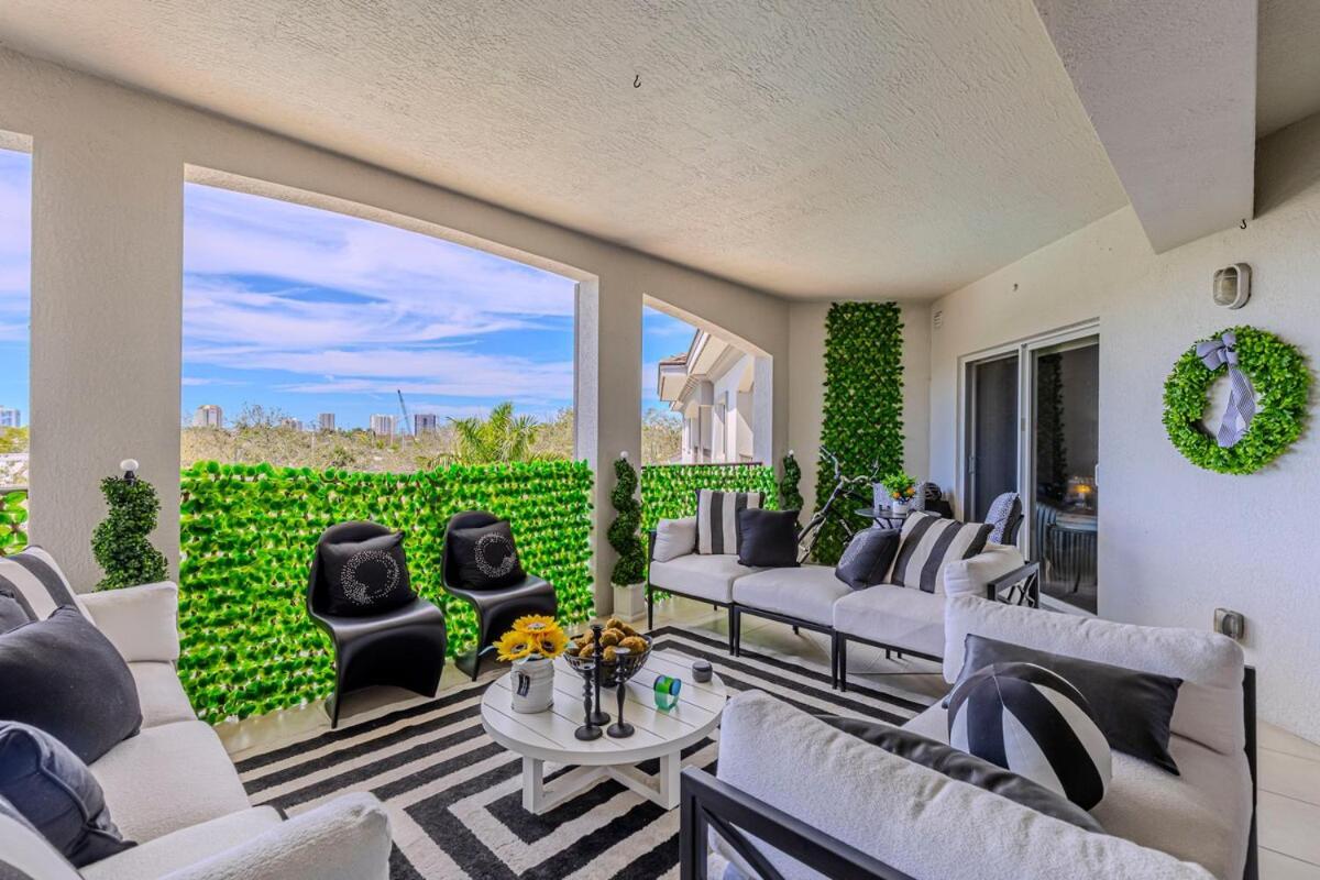 Apartment Luxury Penthouse Near *