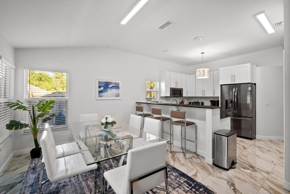 Holiday home Give Yourself, Family And Friends A Joy Naples