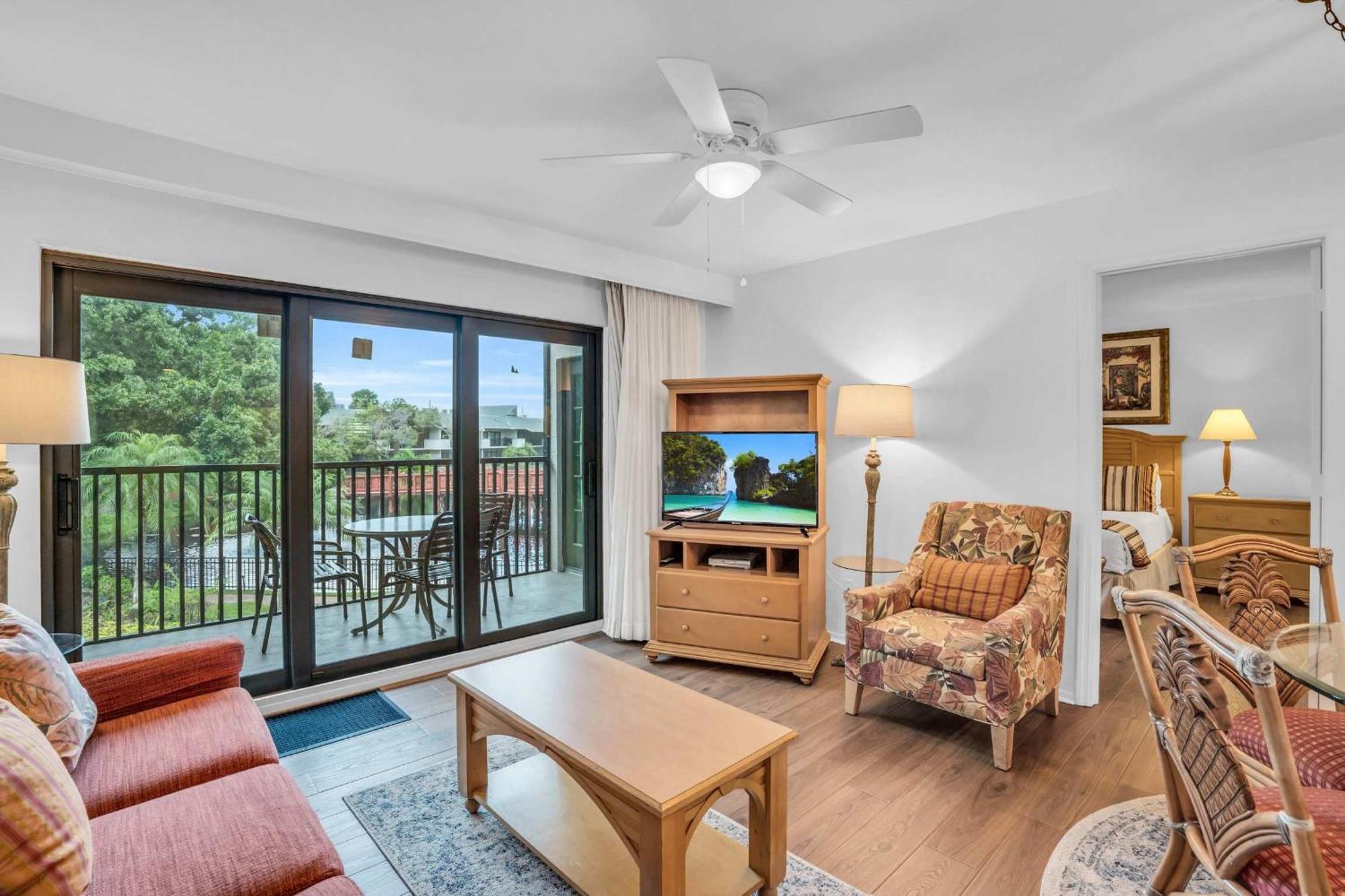 Deluxe With Views Naples