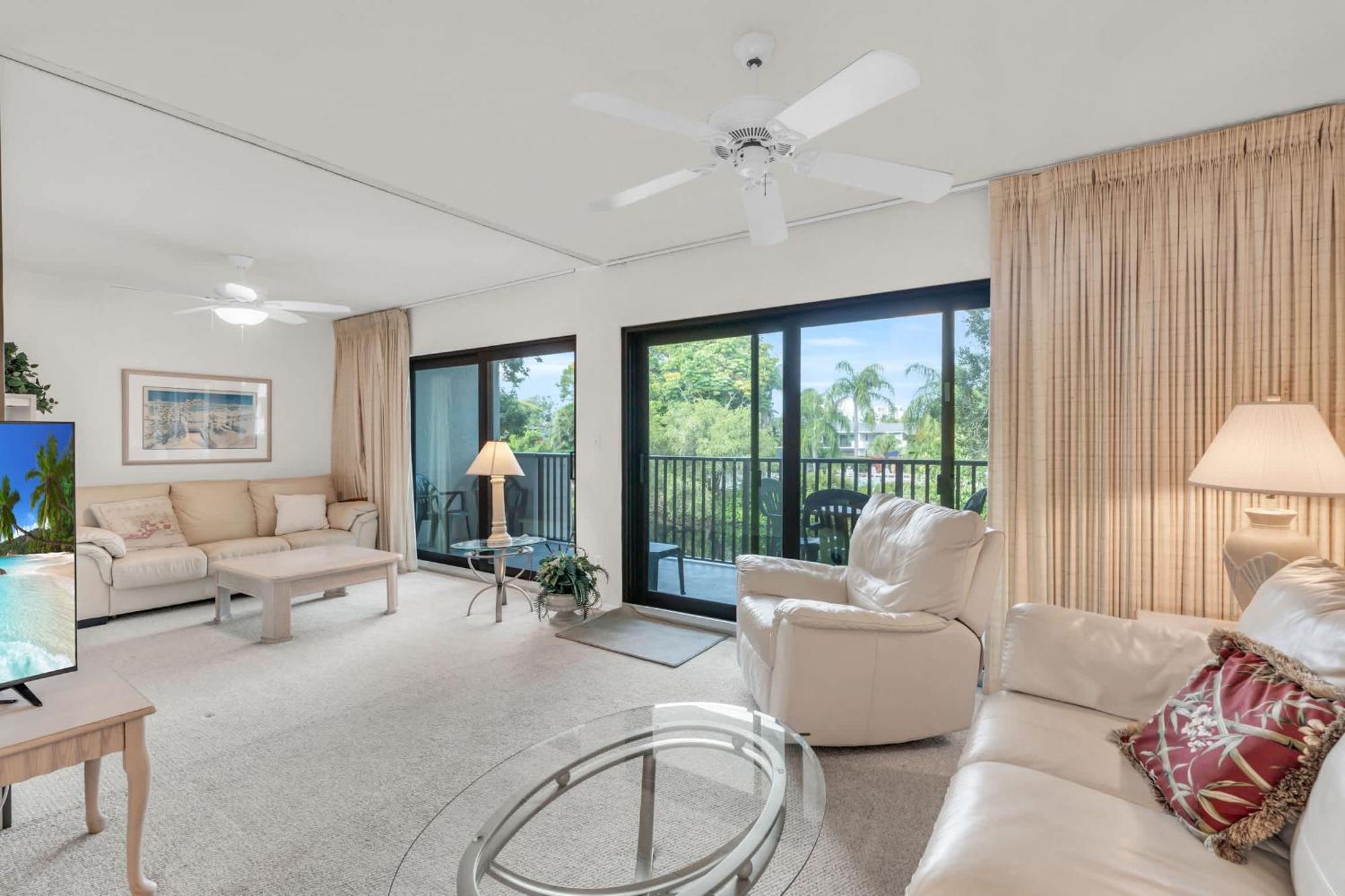 Holiday home Close To Elevator And And Pool Views *