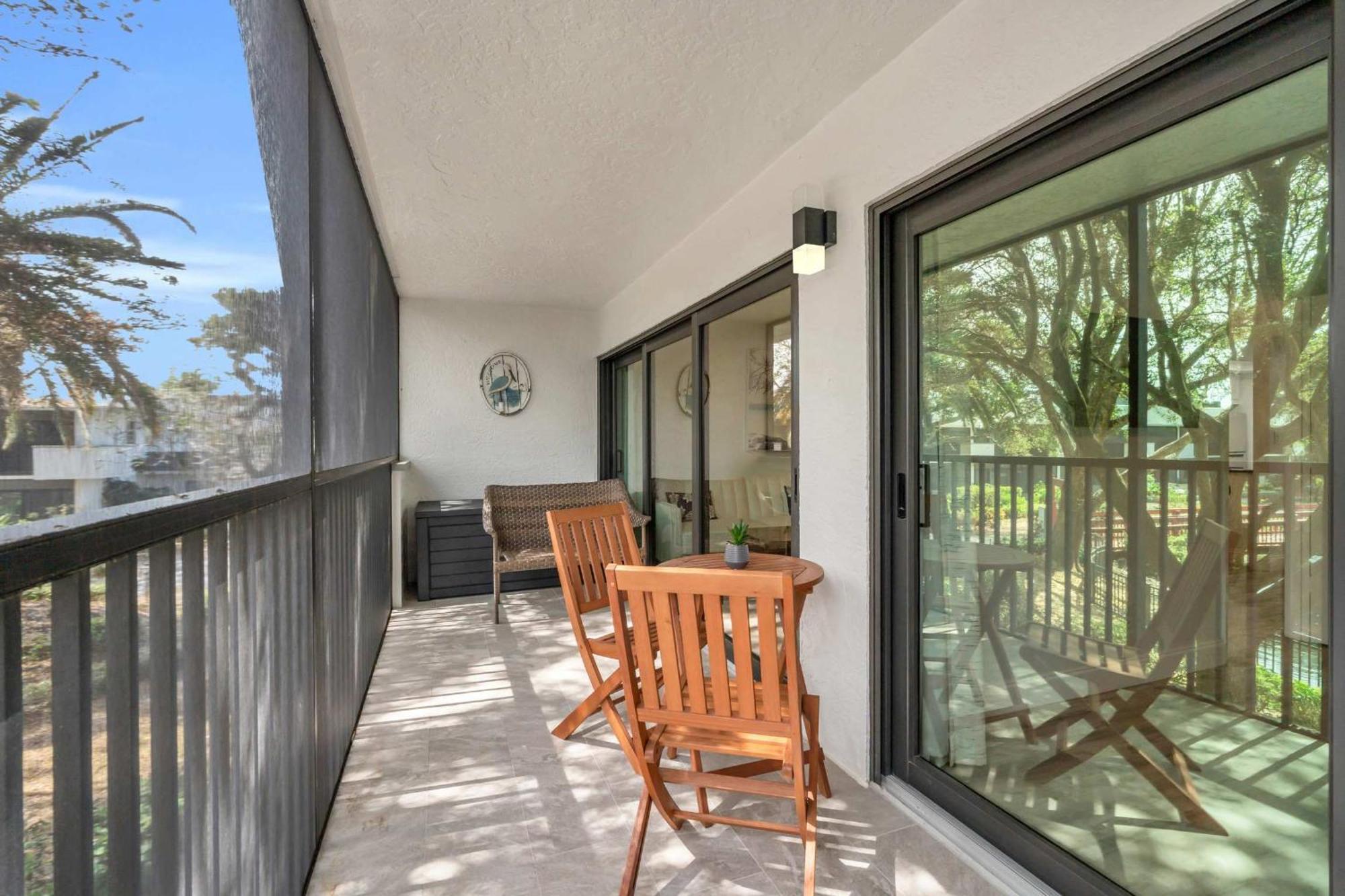 Close To The Lobby And Pool - Peaceful Views Holiday home *