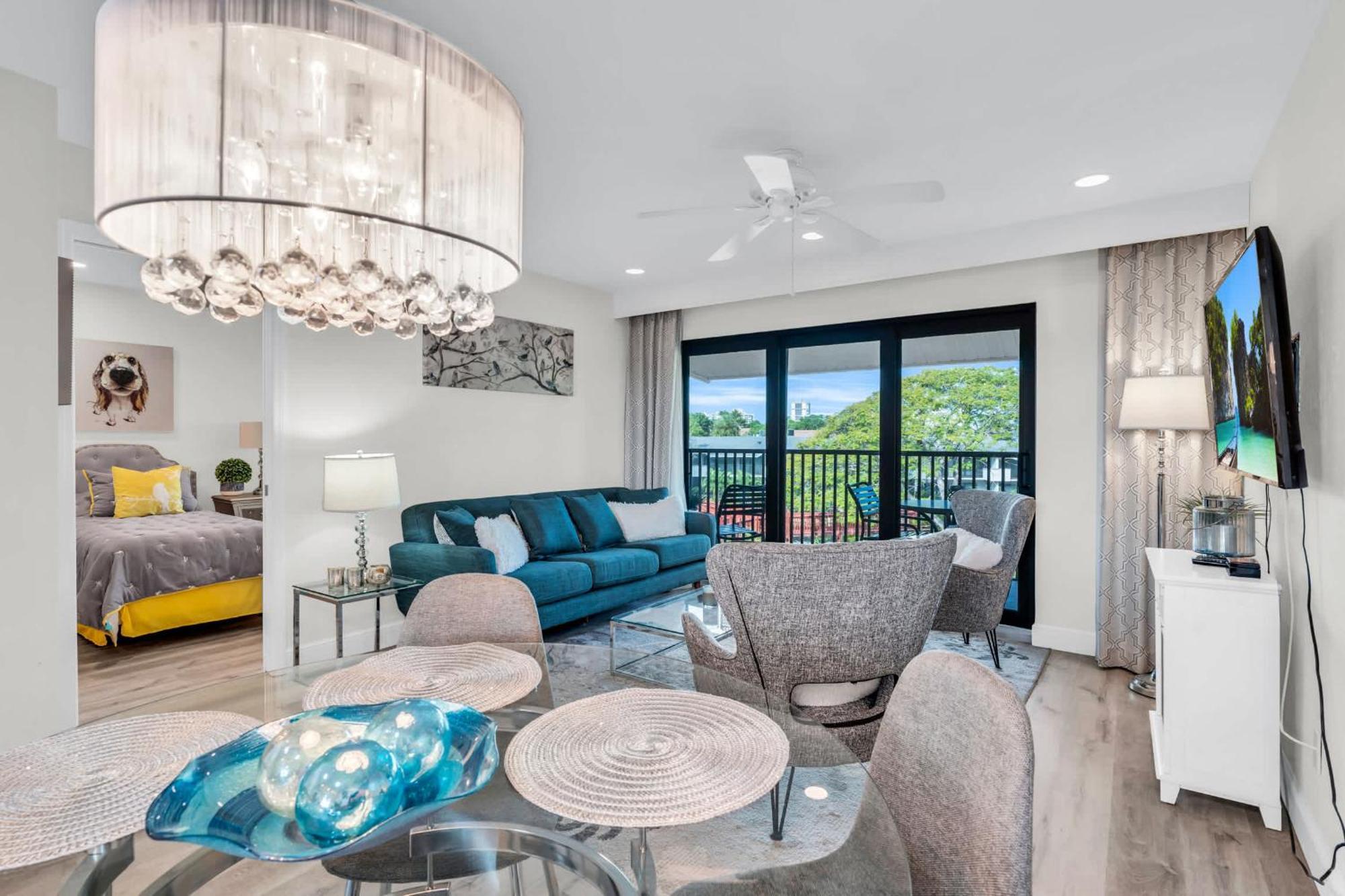 Gorgeous Inside - Stunning Views Holiday home *