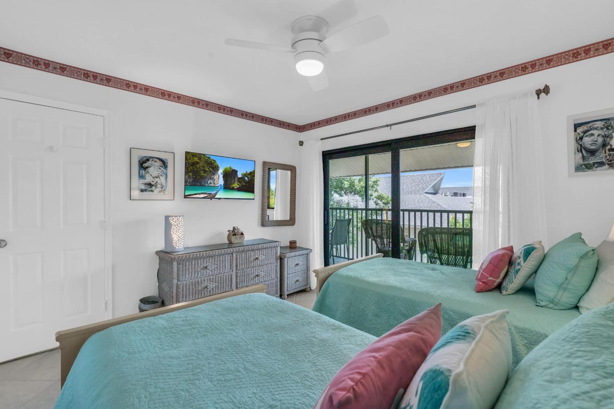 4th Floor -end Unit - Views Holiday home Naples