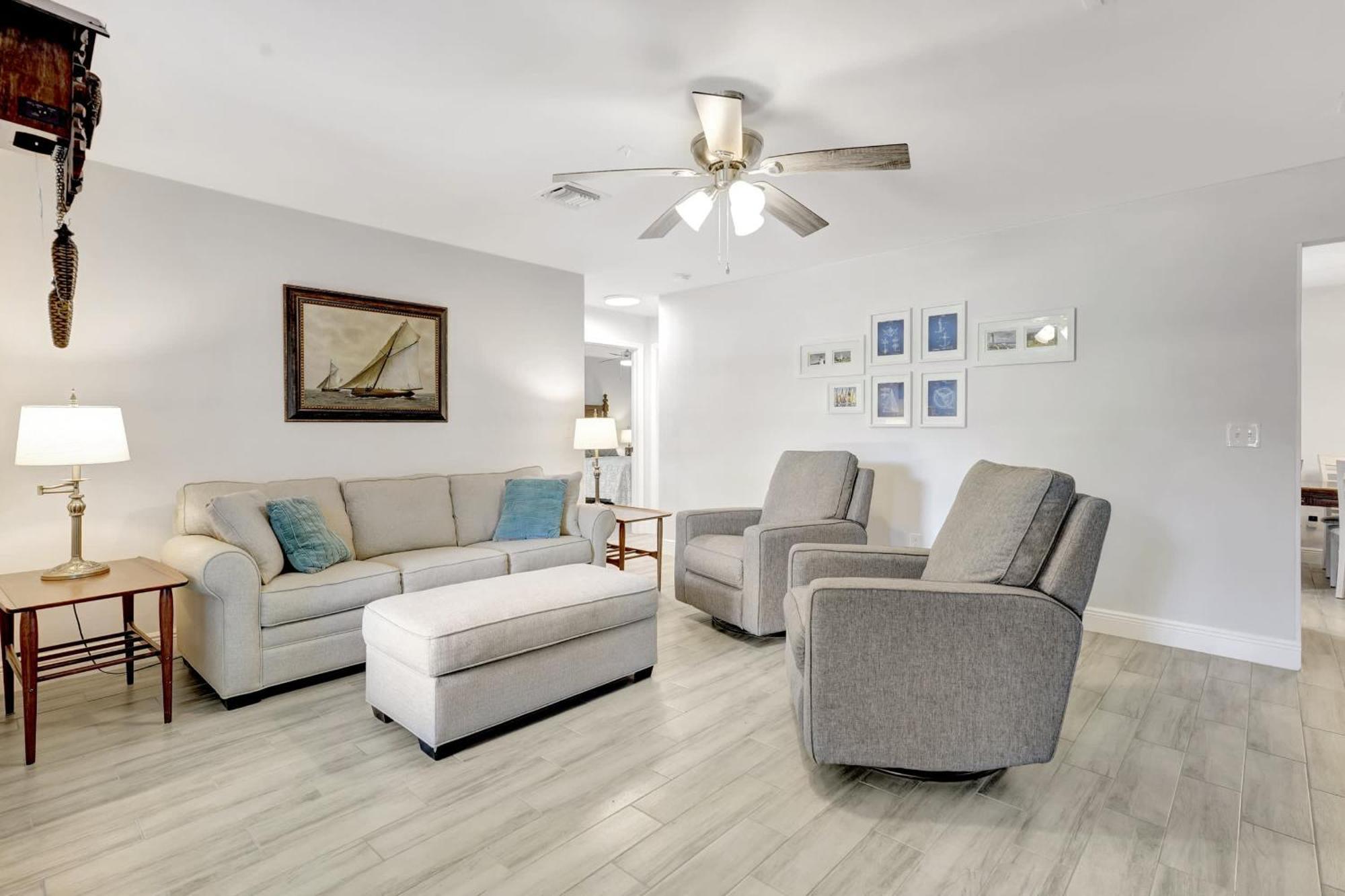 Close To Beaches Holiday home Naples