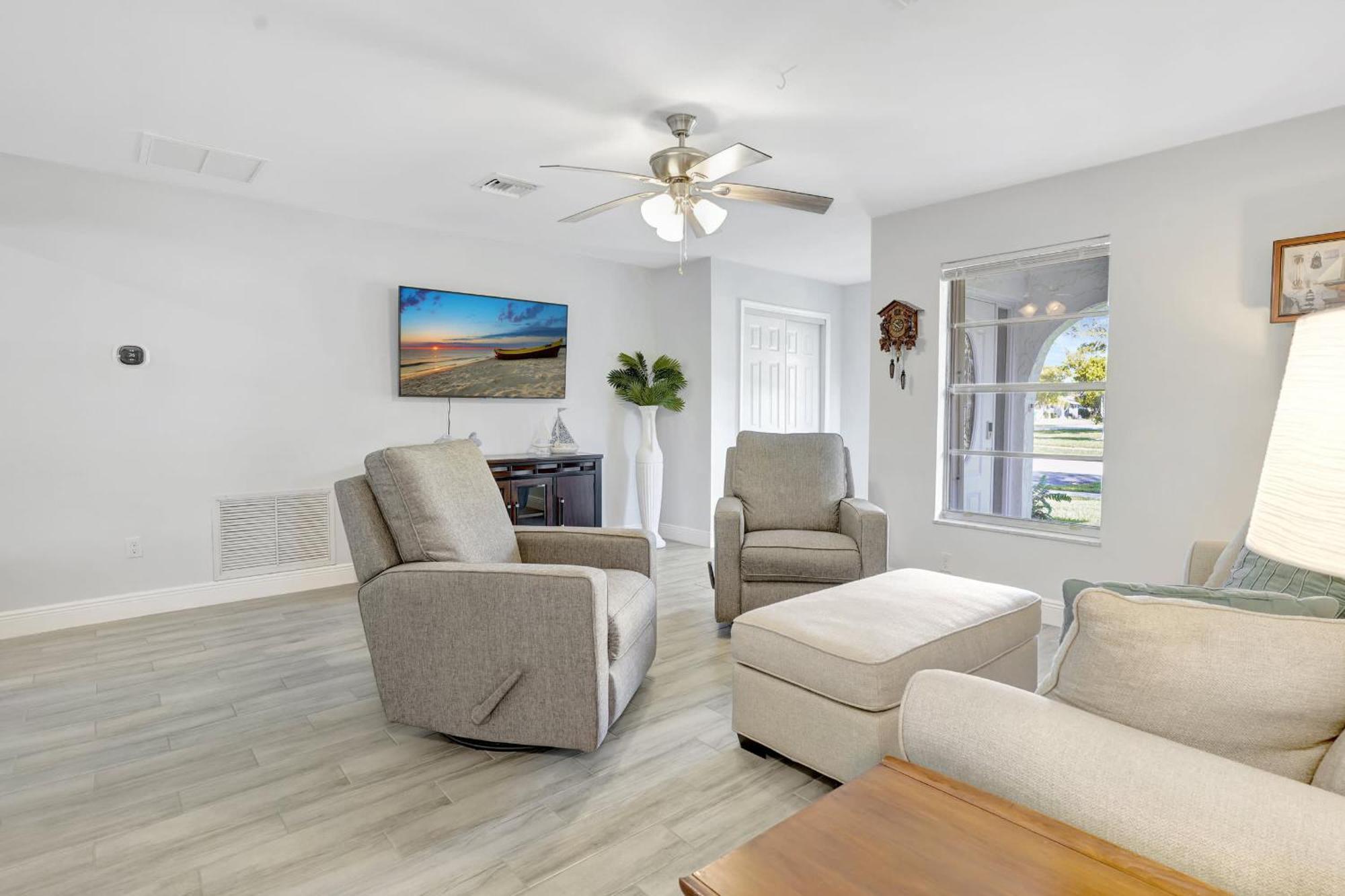 Close To Beaches Naples
