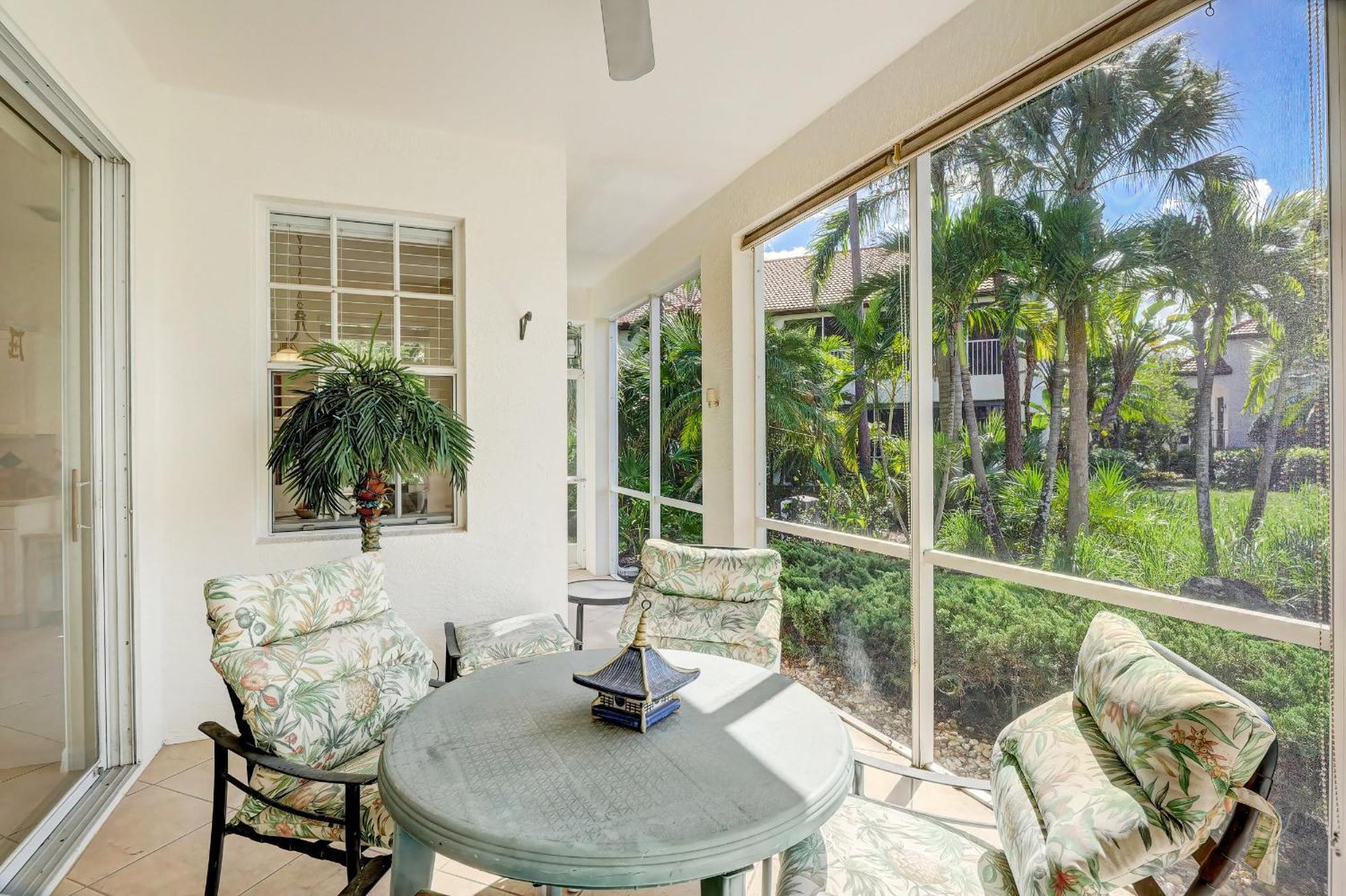 First Floor Coach With Pond Views *