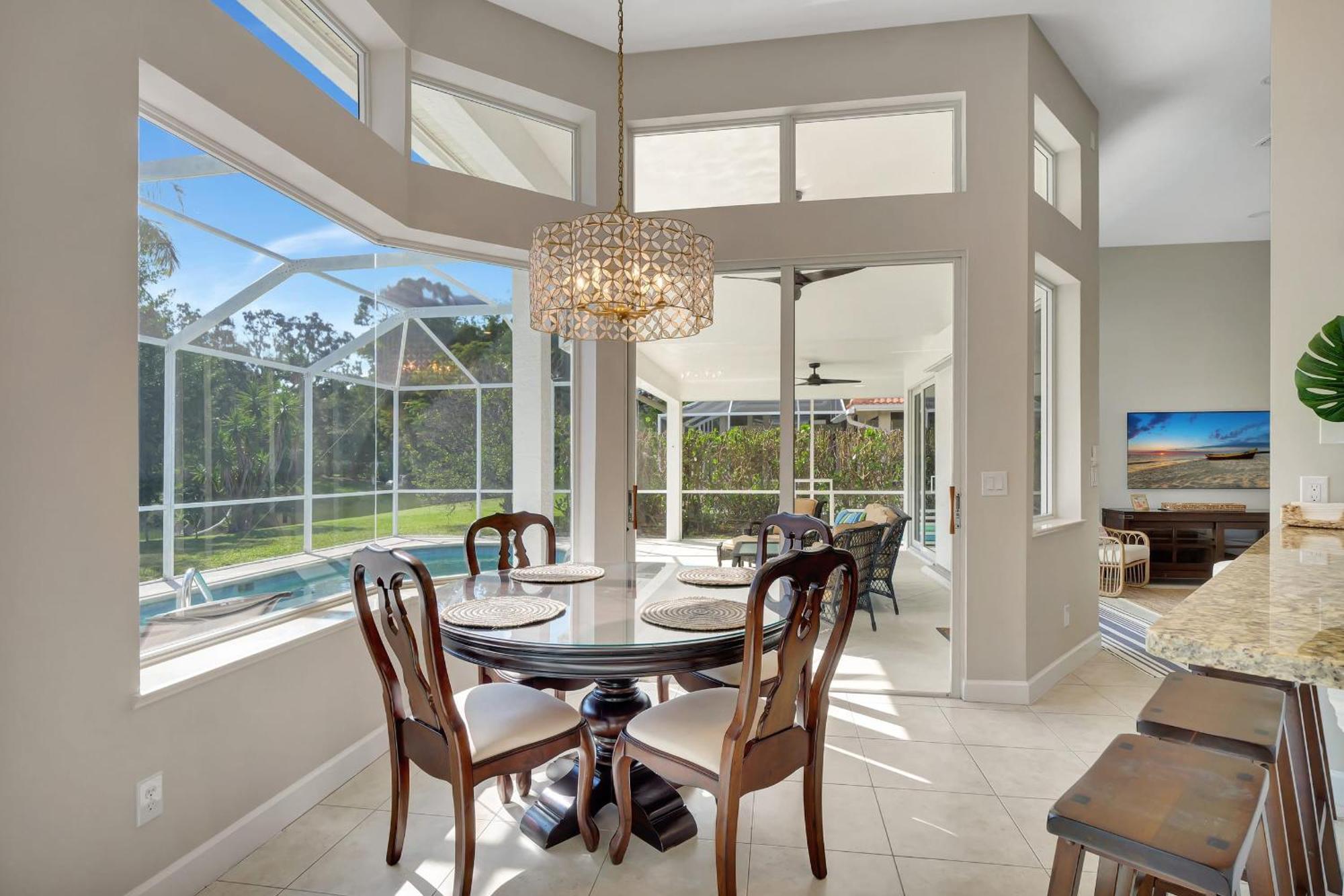 Sunny Retreat With Private Pool In North Holiday home *
