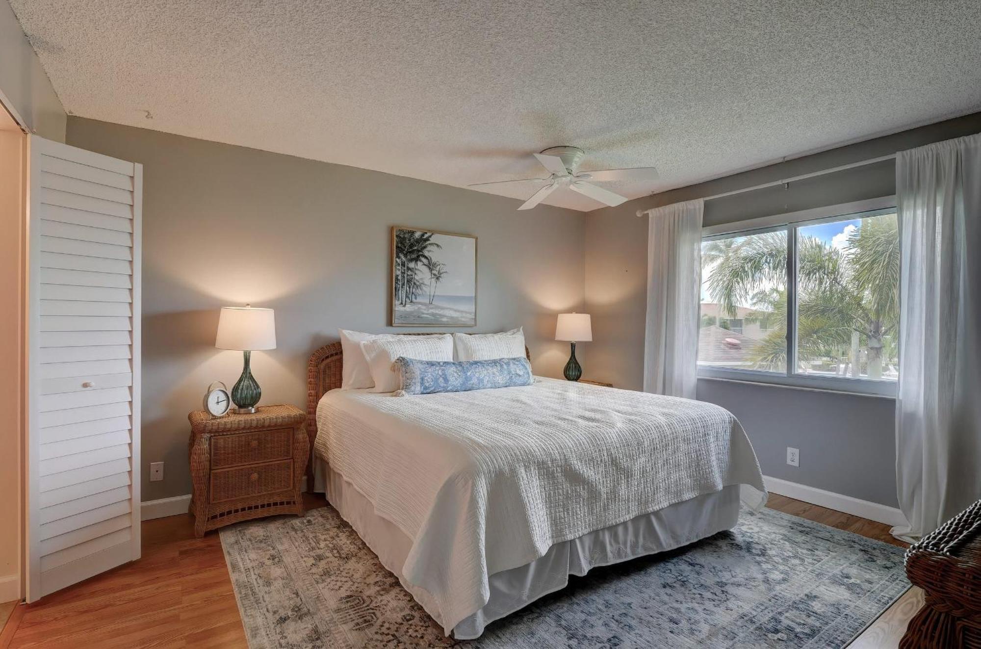 Second Floor In Sunrise Of The With Wonderful Community Pool View *