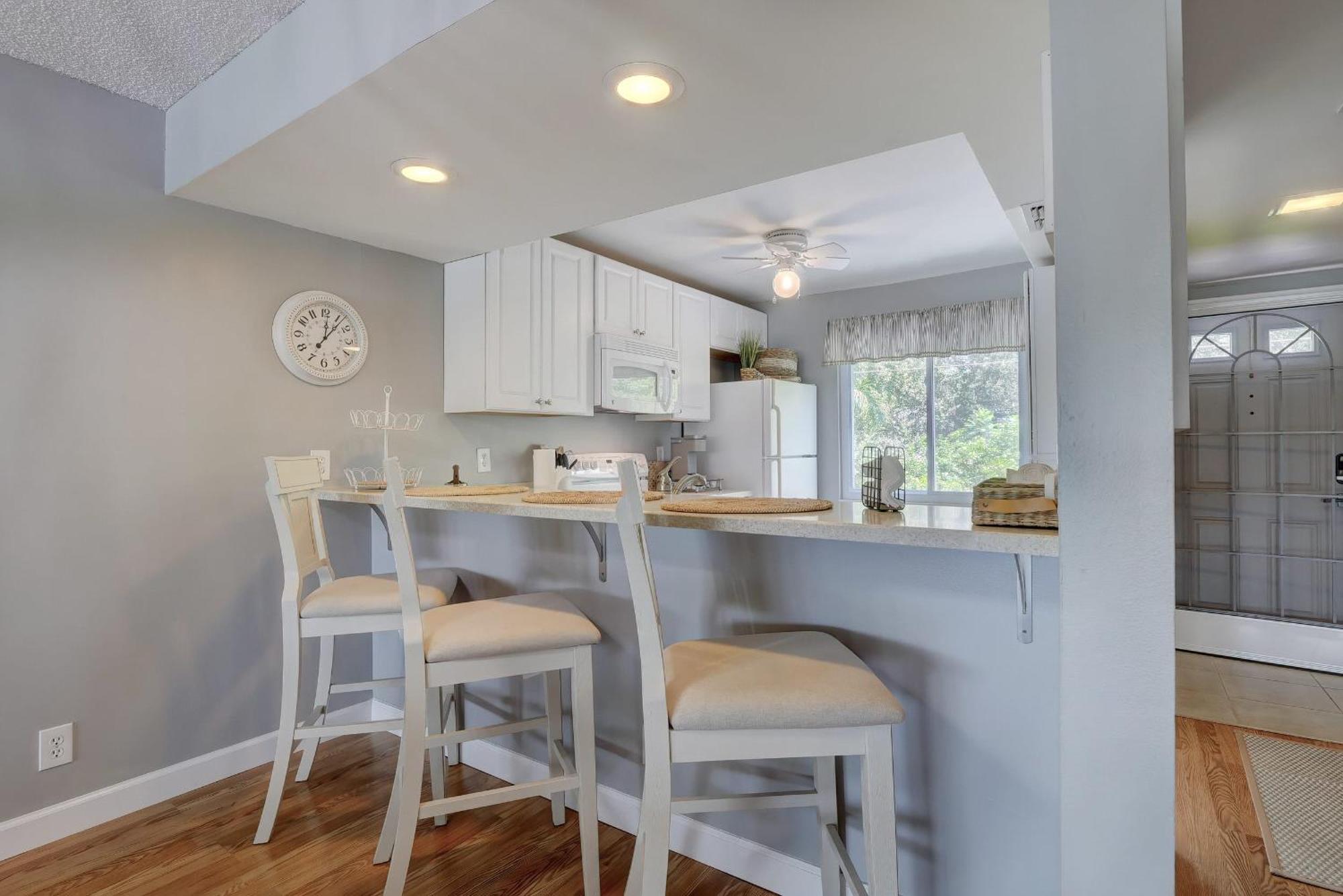 Second Floor In Sunrise Of The With Wonderful Community Pool View *