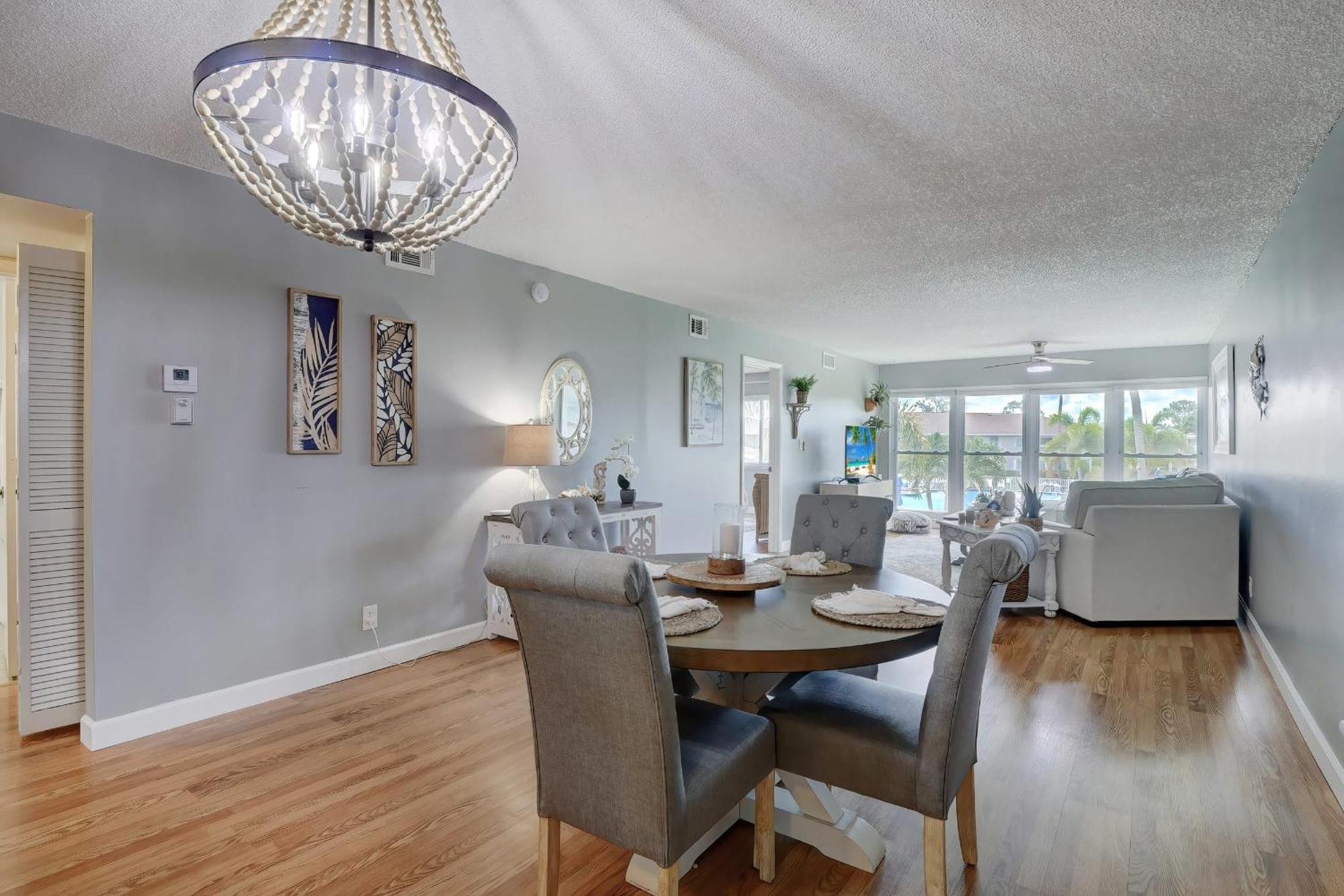 Second Floor In Sunrise Of The With Wonderful Community Pool View Naples