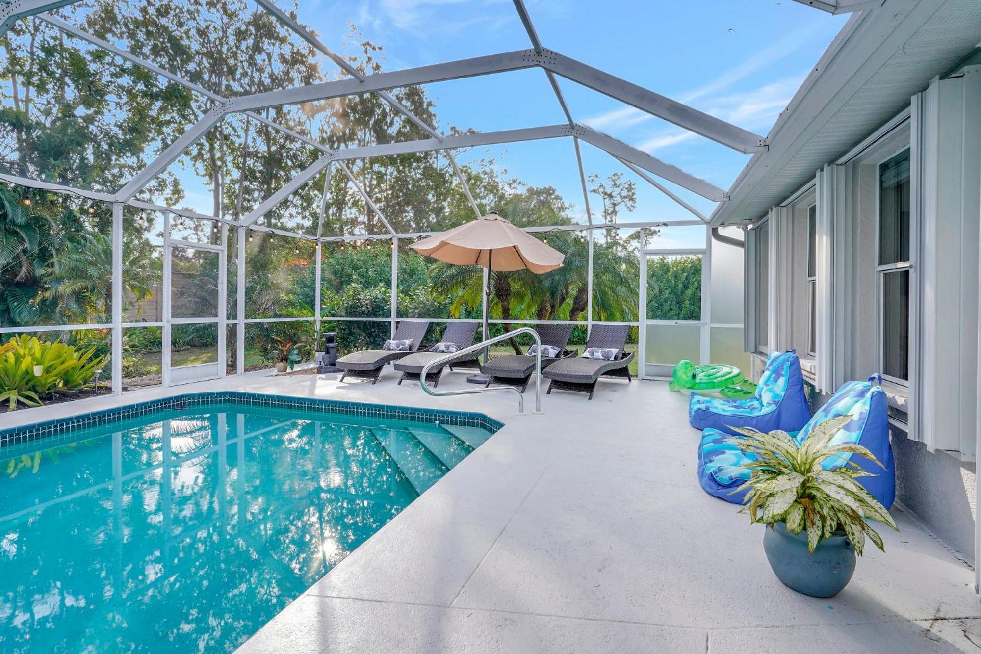 Holiday home Live Like A Local Charming Pool In Berkshire Lakes *
