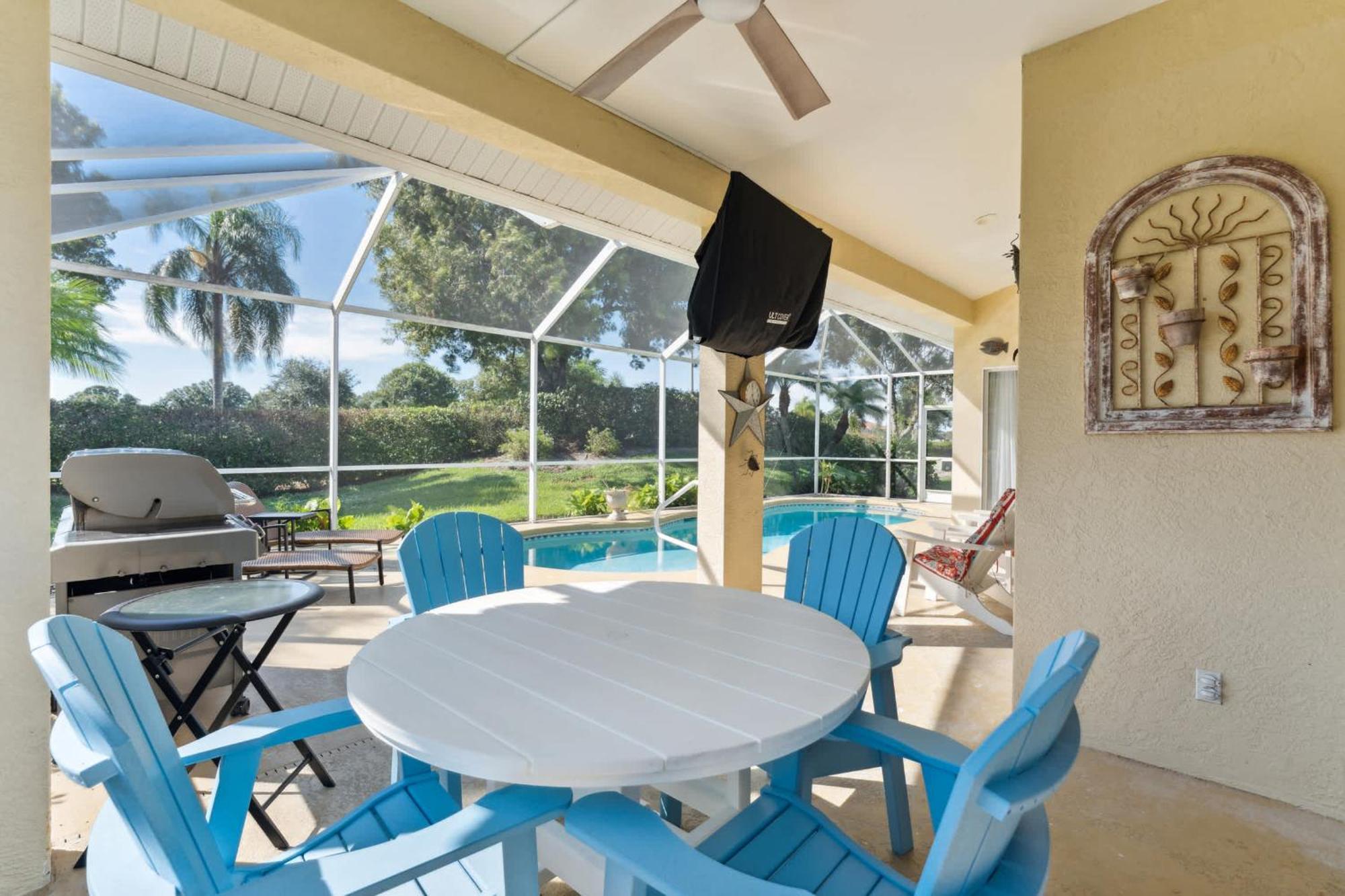 Poolside Bliss And A Family-friendly Oasis Naples