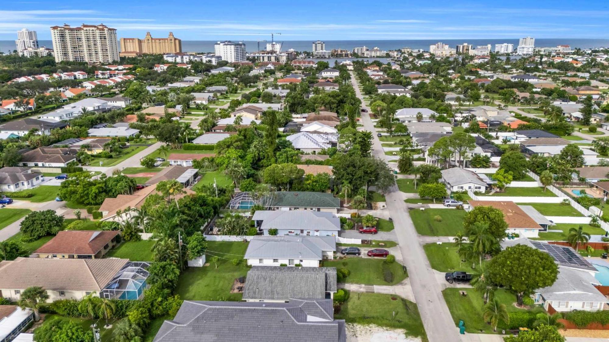 A Quaint And Serene Neighborhood In North *