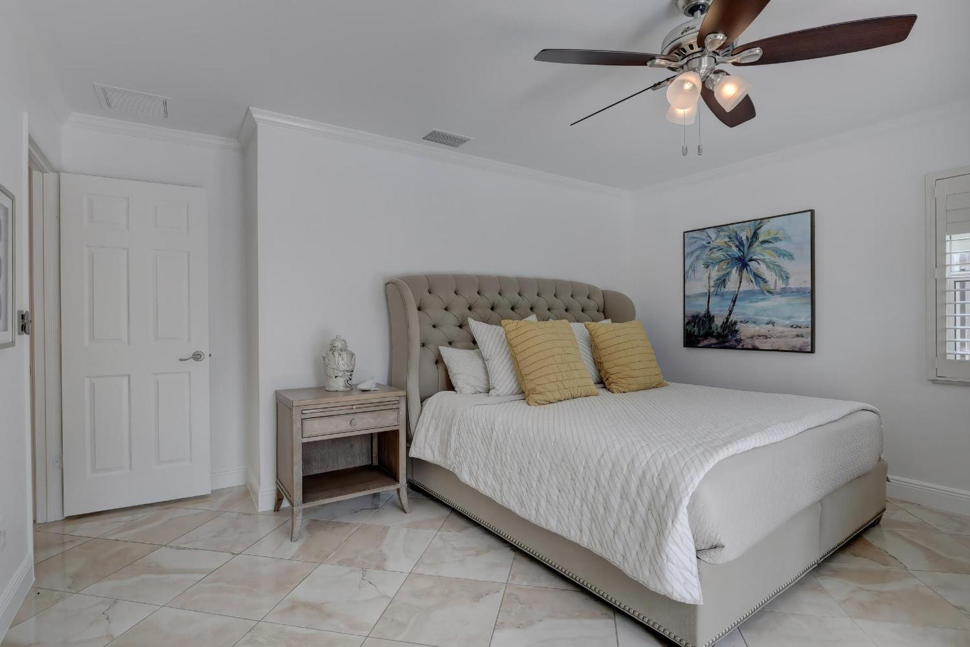 Quaint Florida Getaway Near Vanderbilt Holiday home