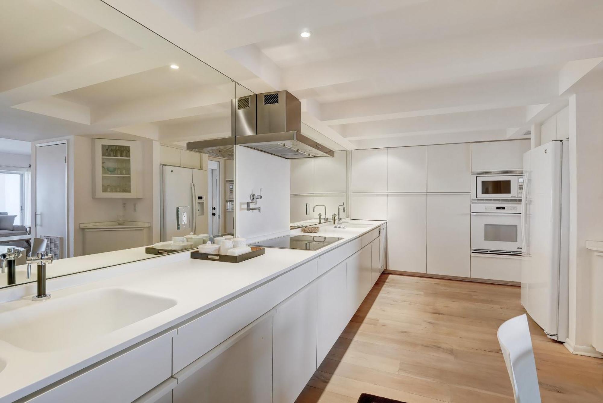 8th Floor Horizon House With Direct Access And Gulf Views Holiday home Naples