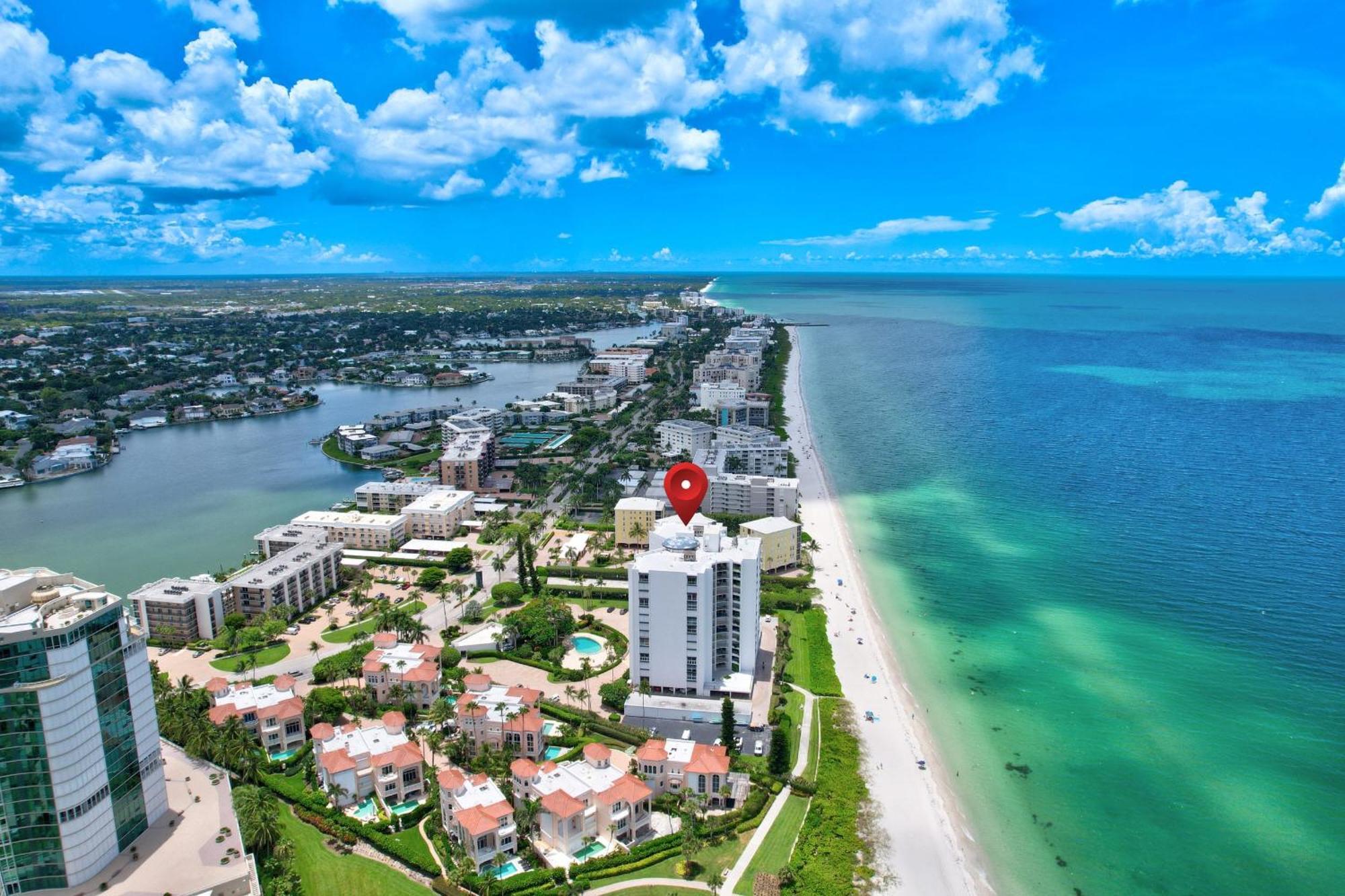 8th Floor Horizon House With Direct Access And Gulf Views * Naples