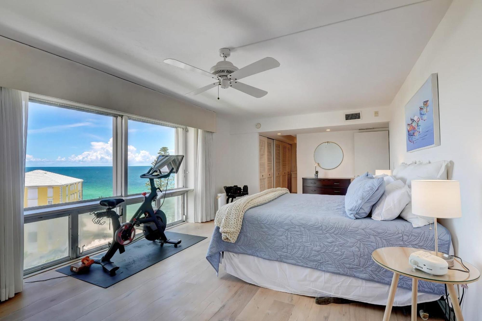 8th Floor Horizon House With Direct Access And Gulf Views