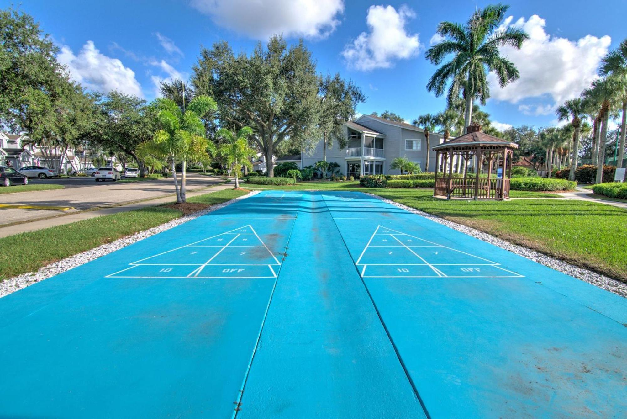 Holiday home Charming With Large Lanai In Lakeside Of Naples