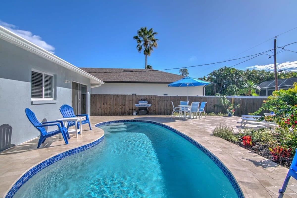 Bliss Upscale Haven With Pool Naples