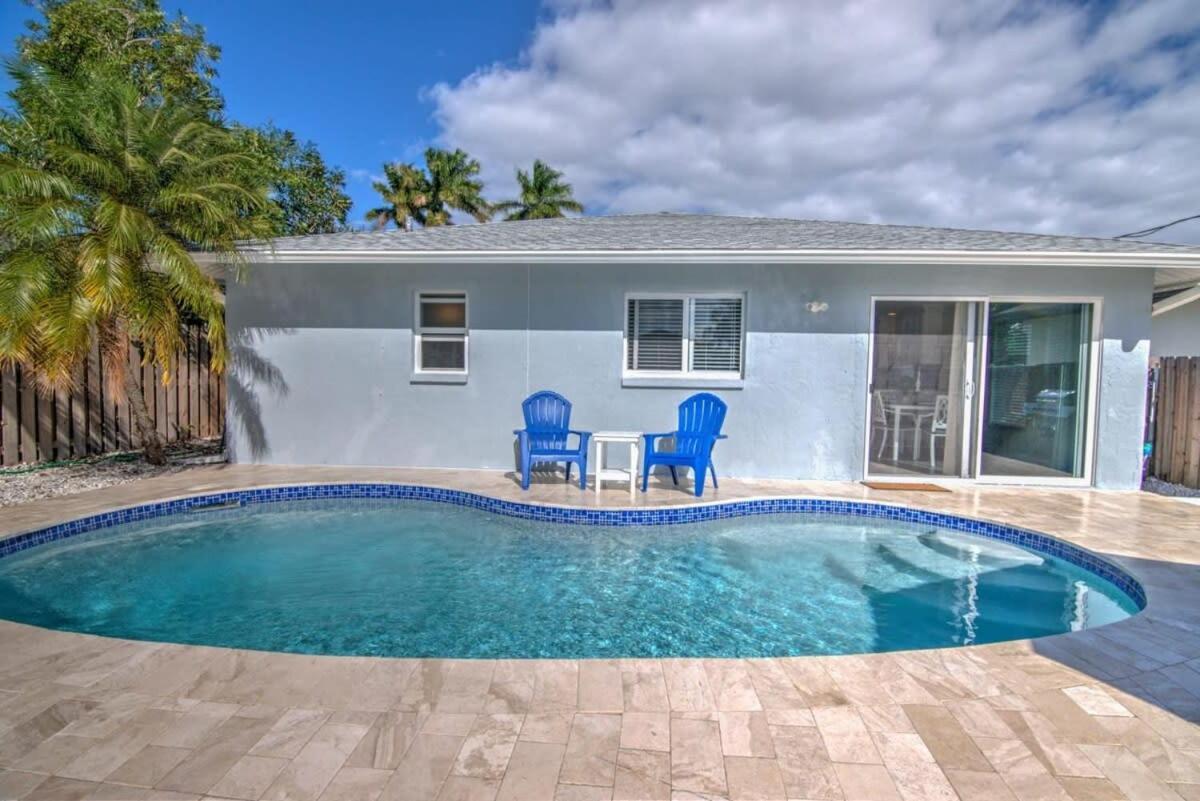 Bliss Upscale Haven With Pool Holiday home *