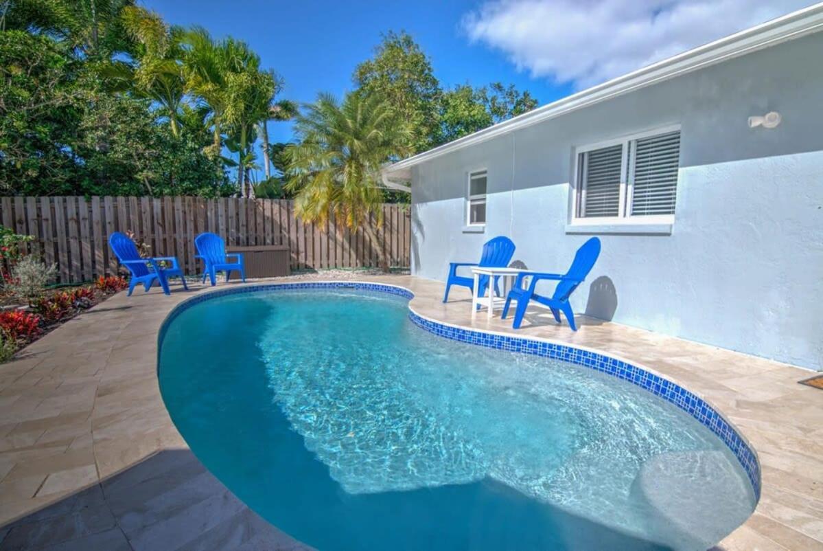 Bliss Upscale Haven With Pool Naples