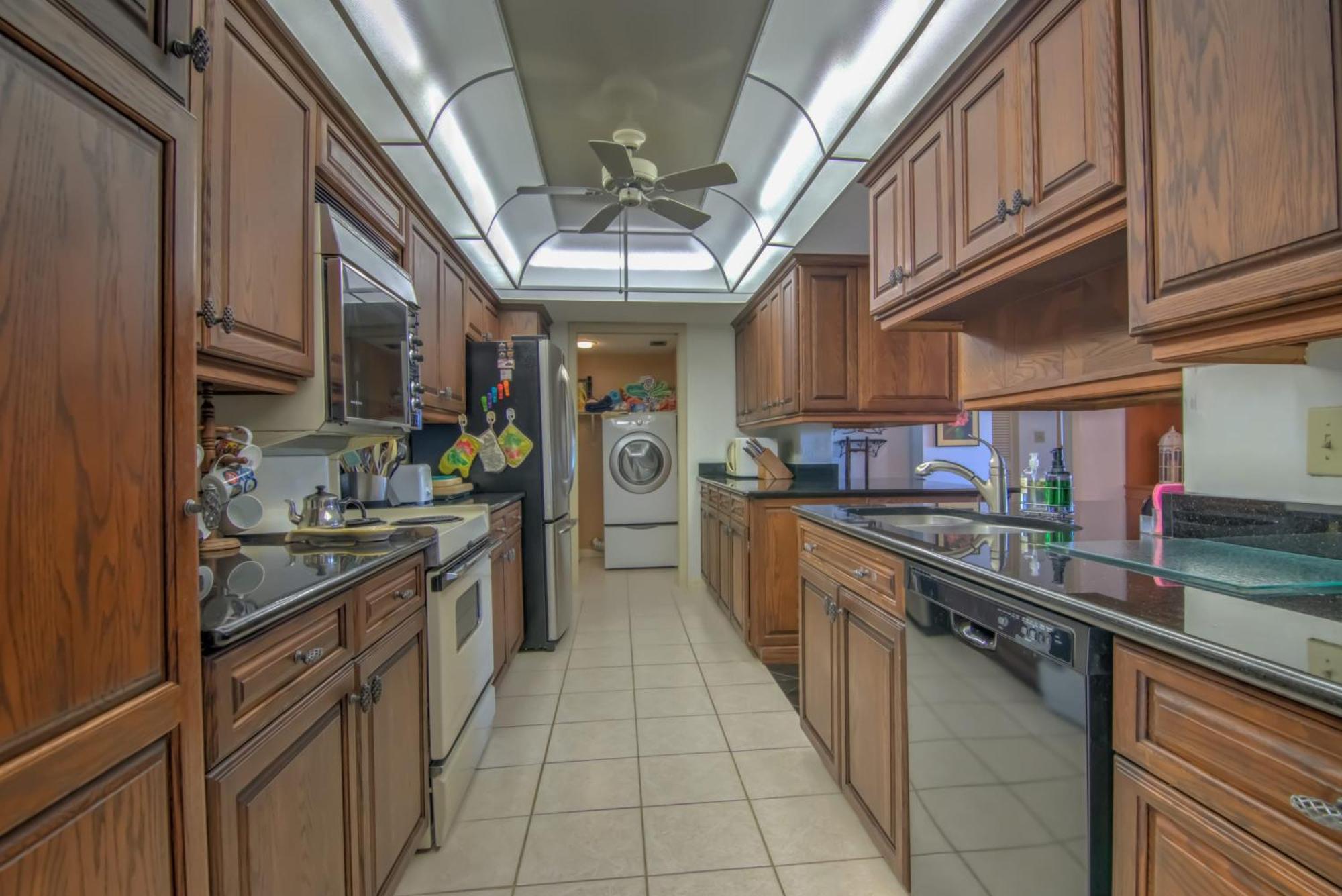 Walk To The And Enjoy Spectacular Views From 3 Bedroom