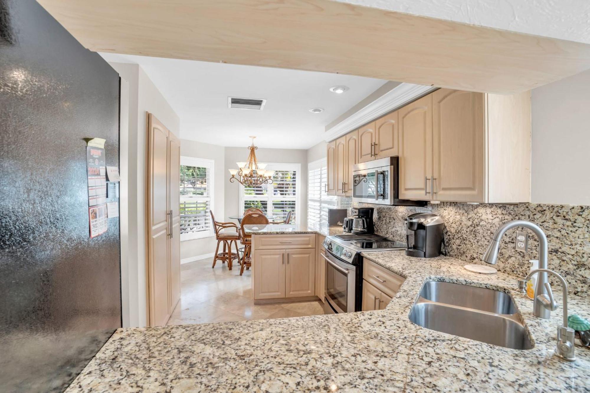 View With A 1 Car Garage 2 Bedrooms In Lakeside Of Fl Villa