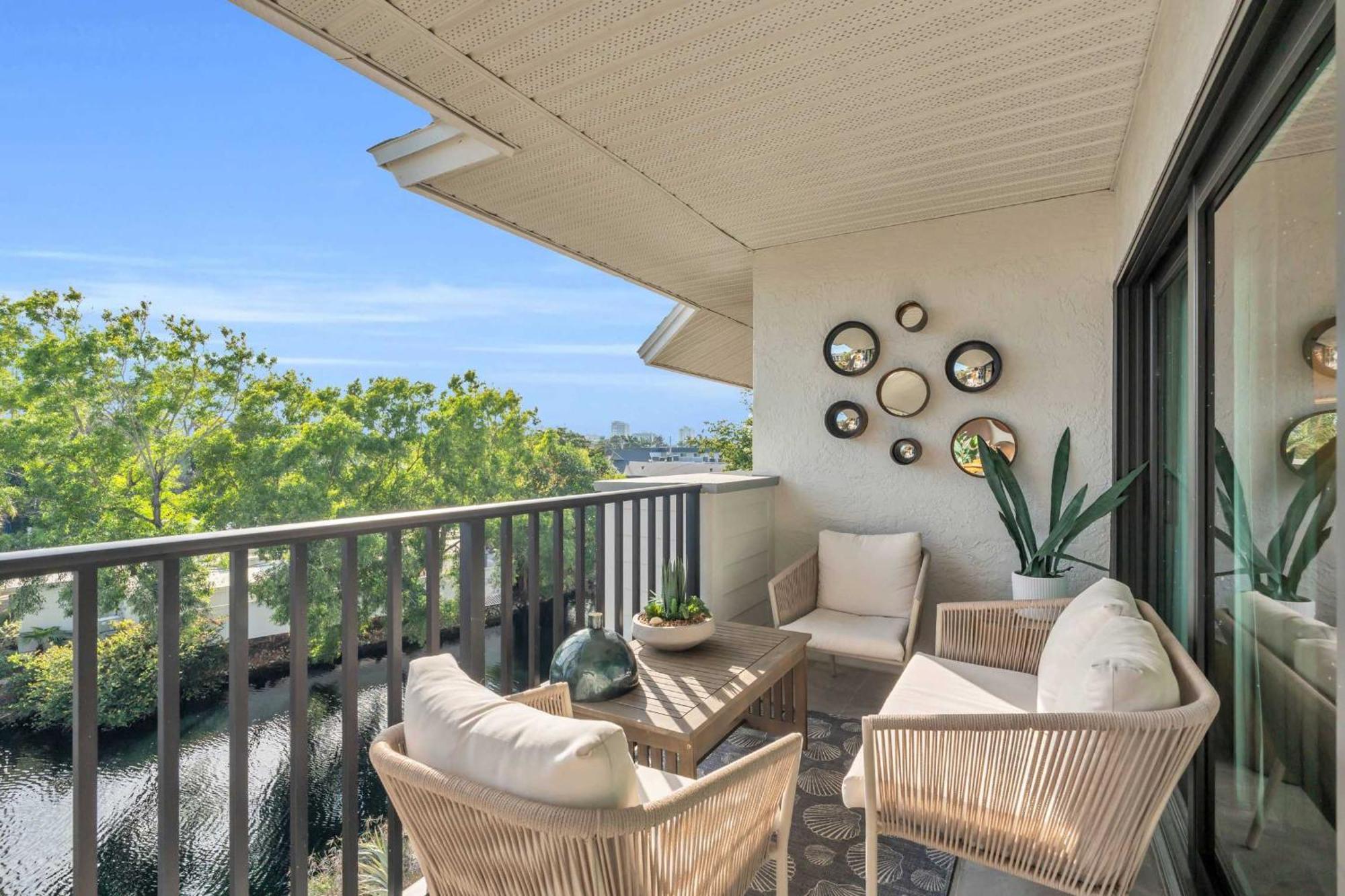 Remodeled 2br Luxury With Views Holiday home