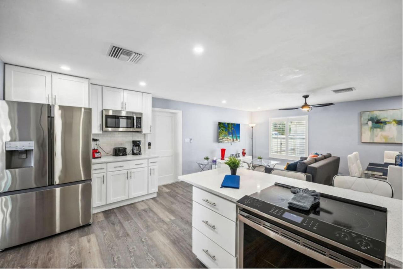 Charming 2bd Waterfront In Holiday home Naples