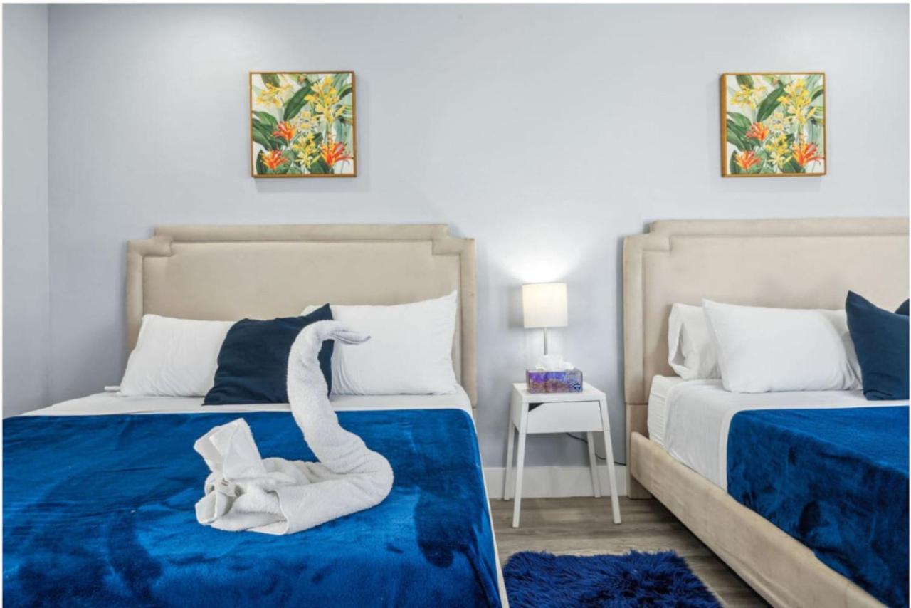 Holiday home Charming 2bd Waterfront In Naples