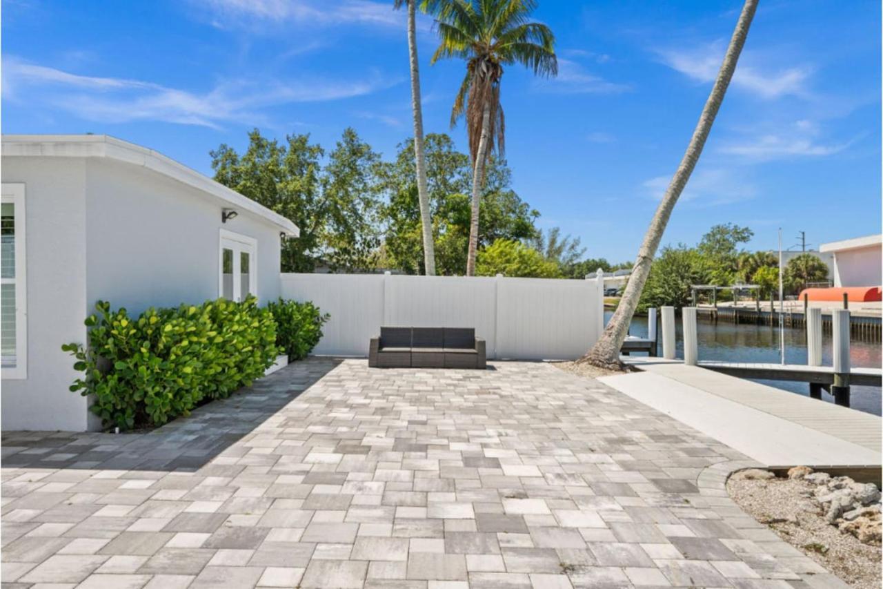 Charming 2bd Waterfront In *