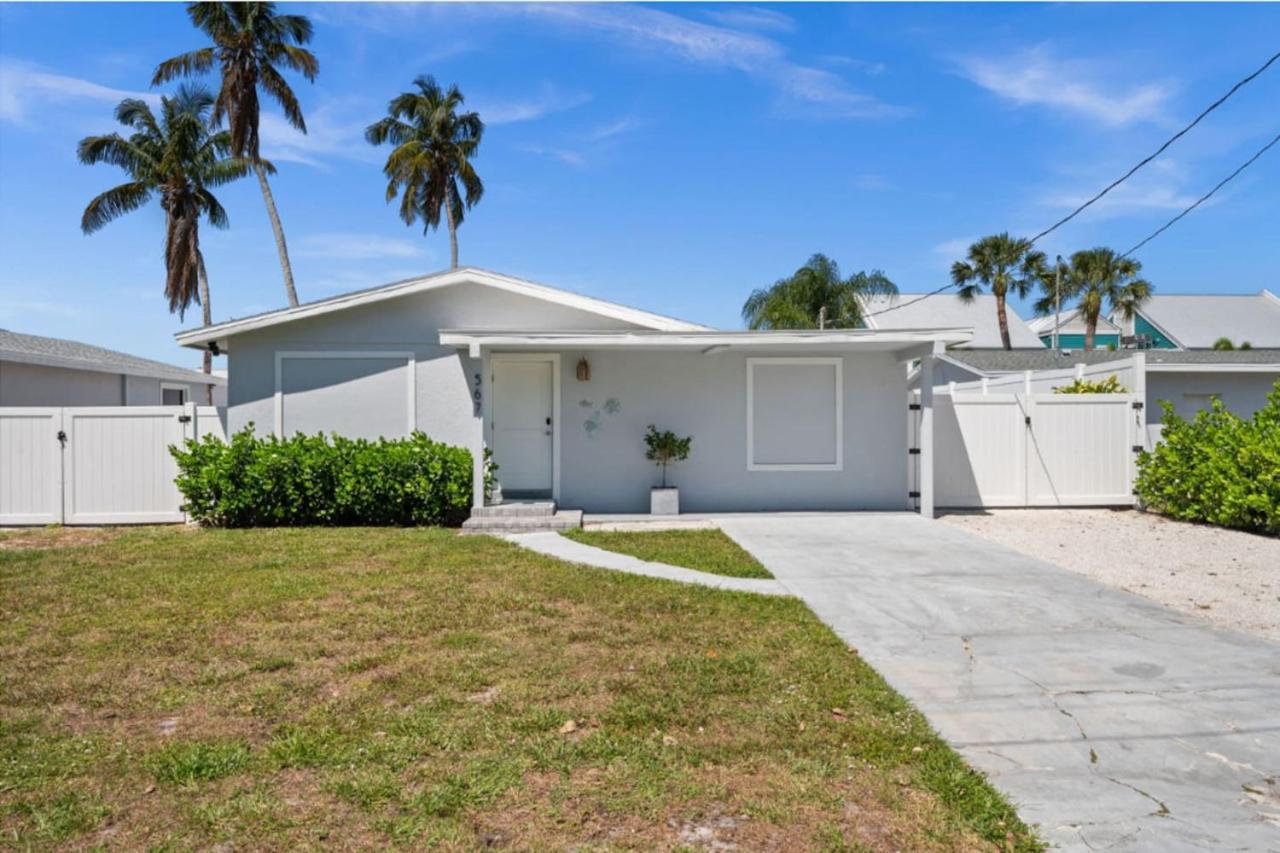 Charming 2bd Waterfront In Holiday home Naples