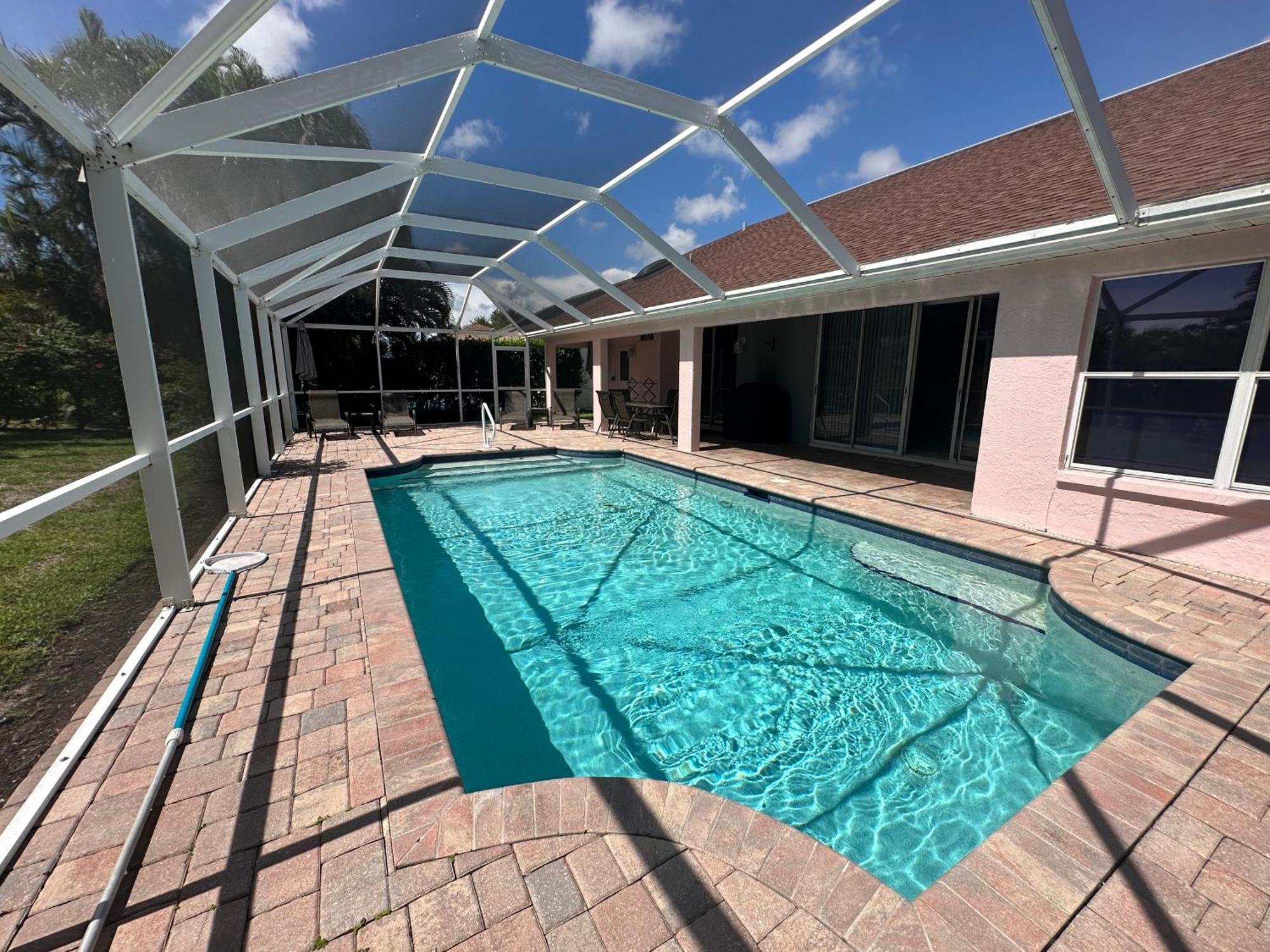 Vera Villa Naples