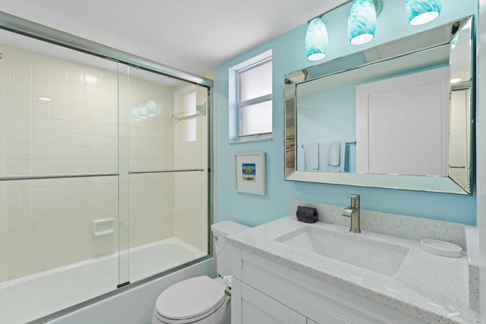 Luxury With Private Lanai Views And Close To The Pool