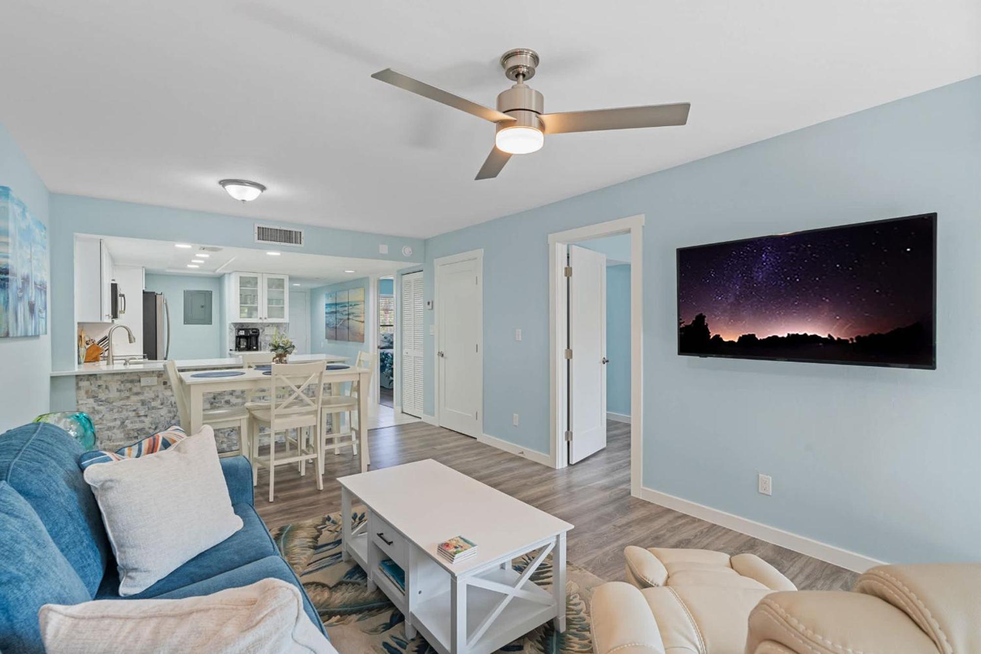 Holiday home Luxury With Private Lanai Views And Close To The Pool