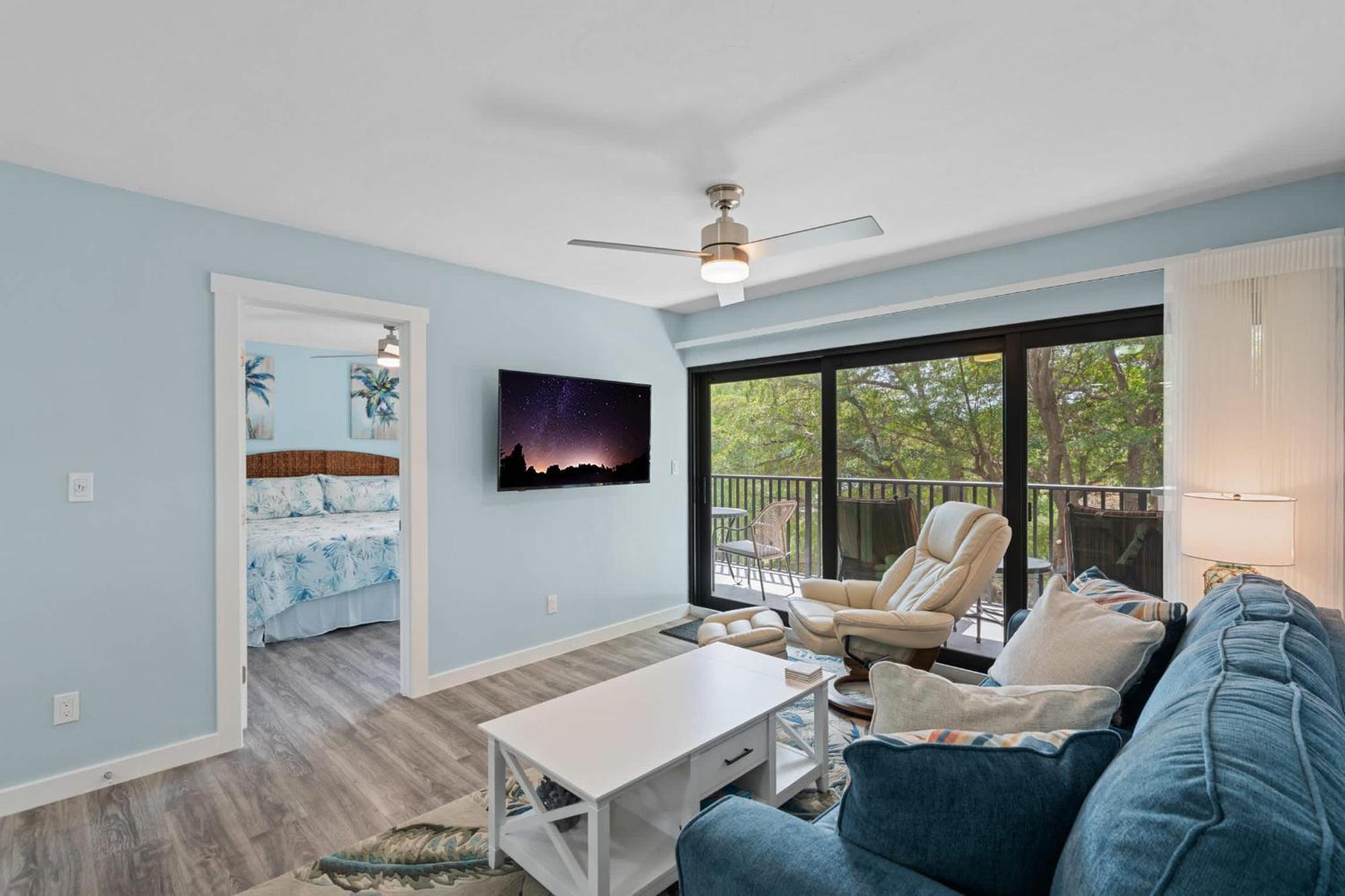 Luxury With Private Lanai Views And Close To The Pool * Naples