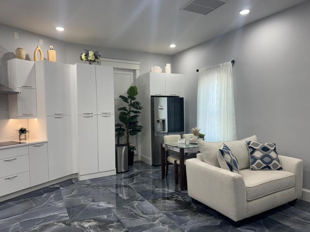 Serene Holiday home Naples