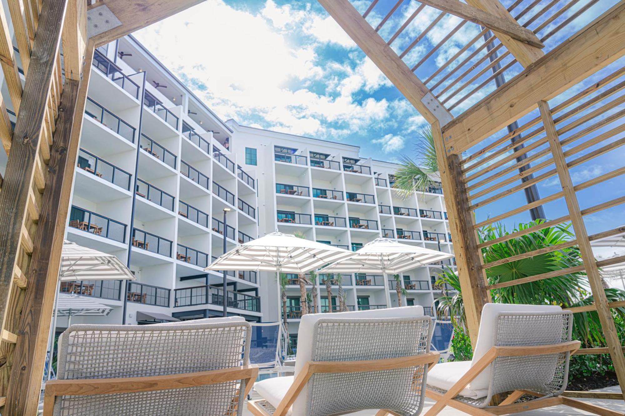The Perry Hotel Naples