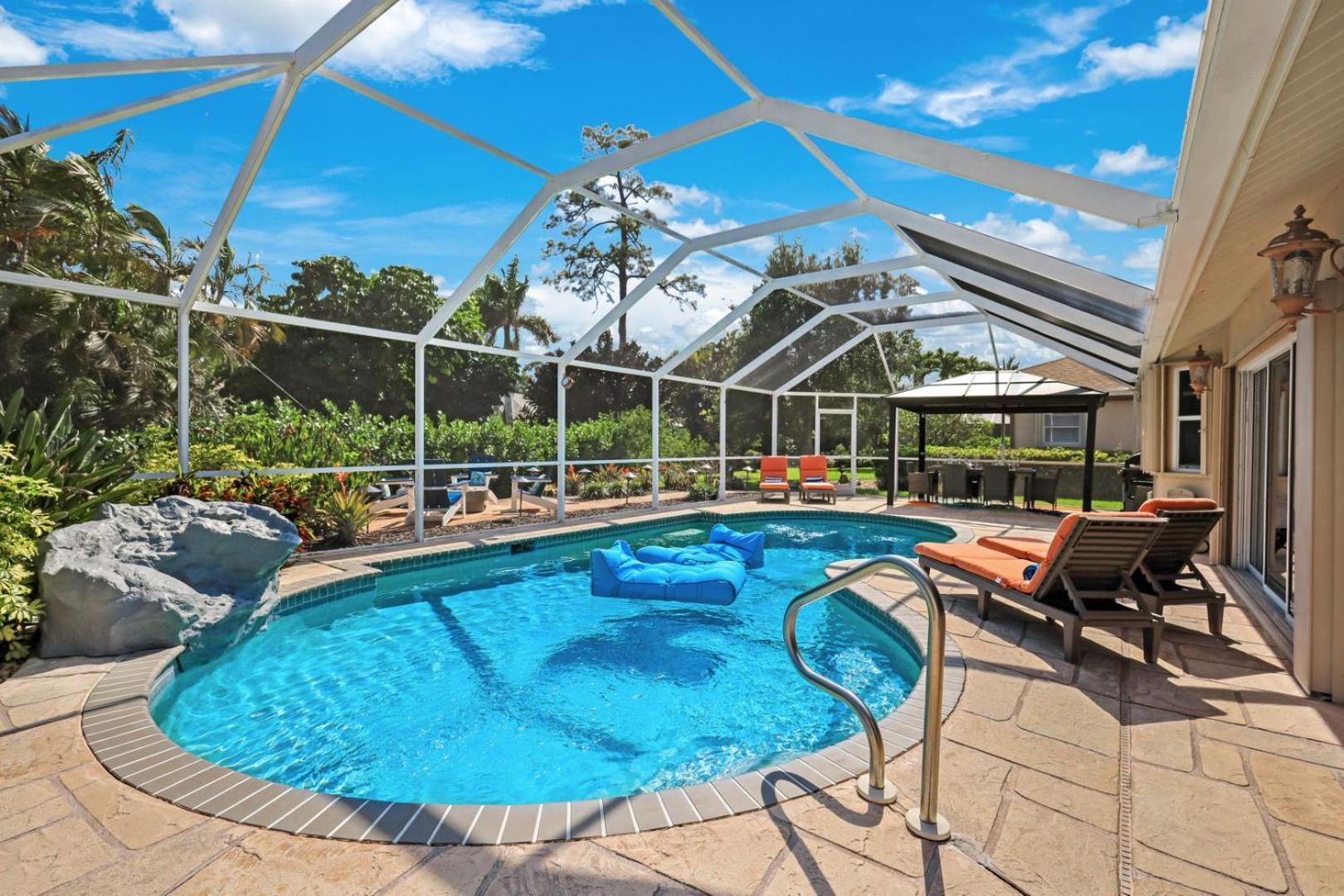 Tropical Paradise By The Sea - Pool & Game * Naples