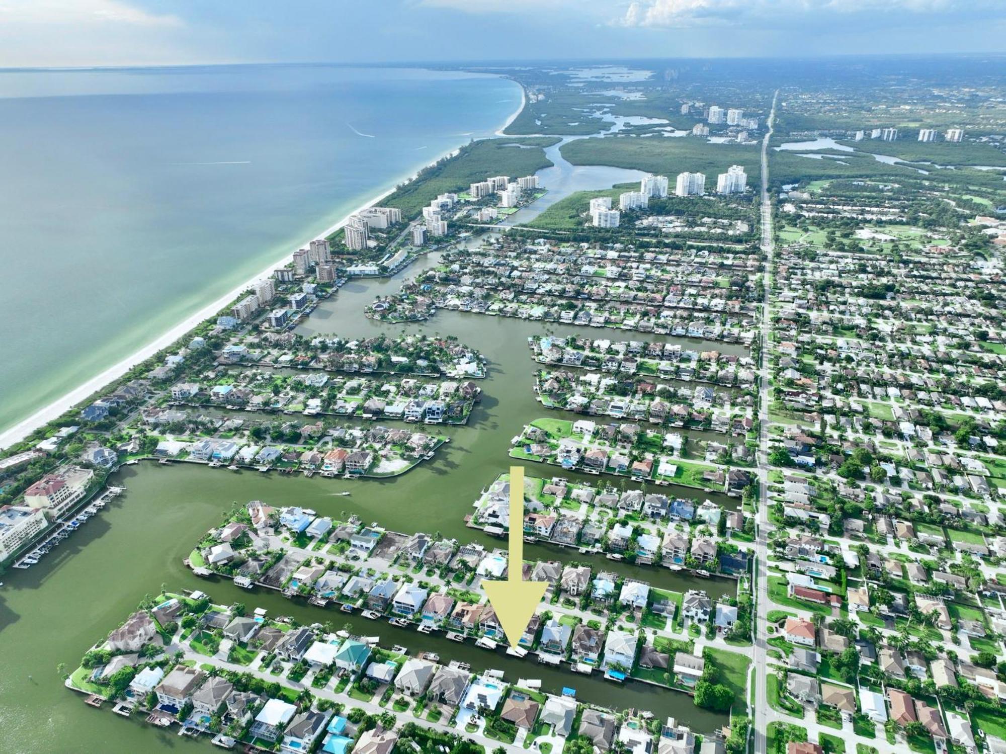 Sunsation On The Water! - Walk To Vanderbilt Beach! Salt Water Pool! Naples